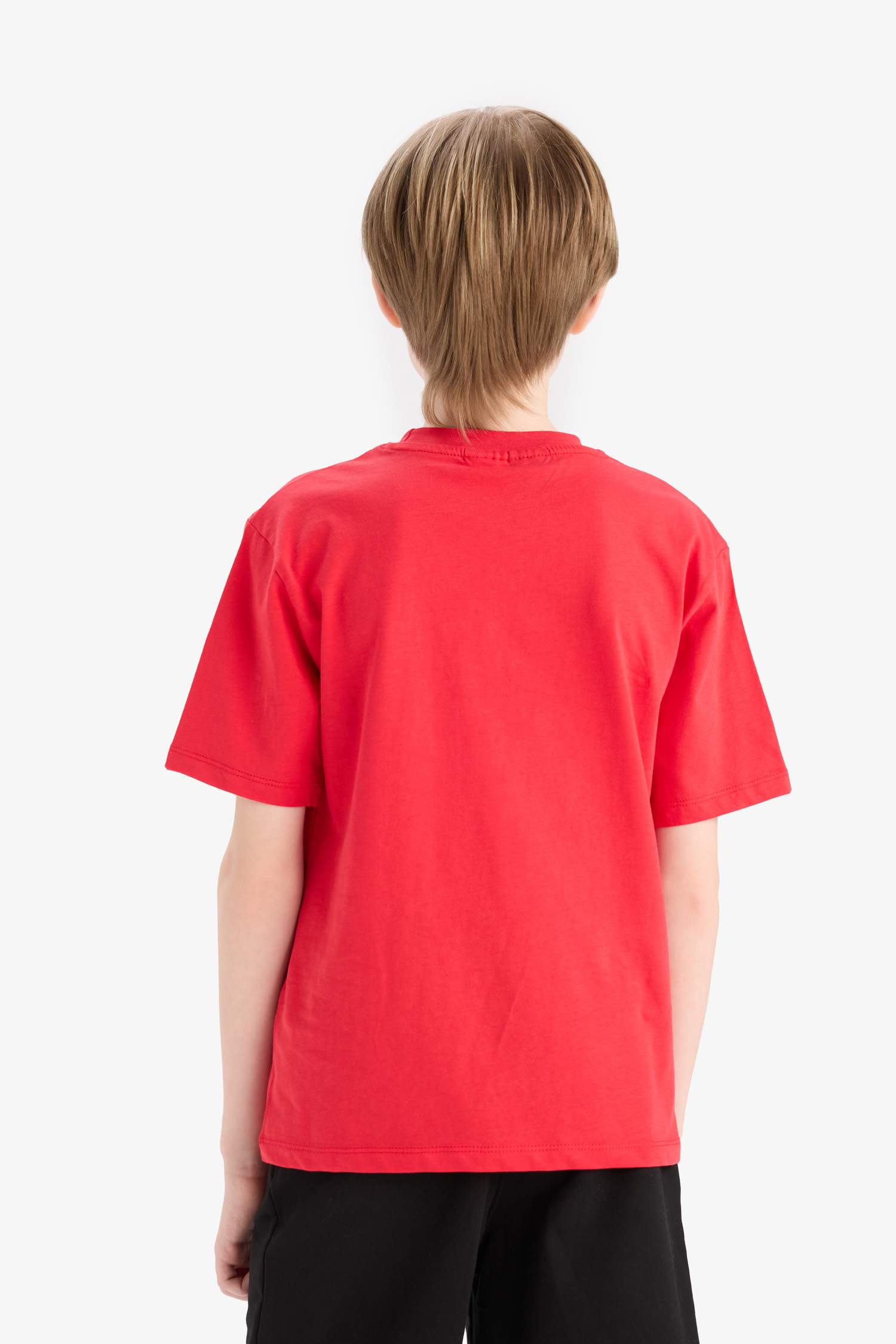 تيشيرت نص كم قصة عادية برقبة مستديرة من ميامي هيت