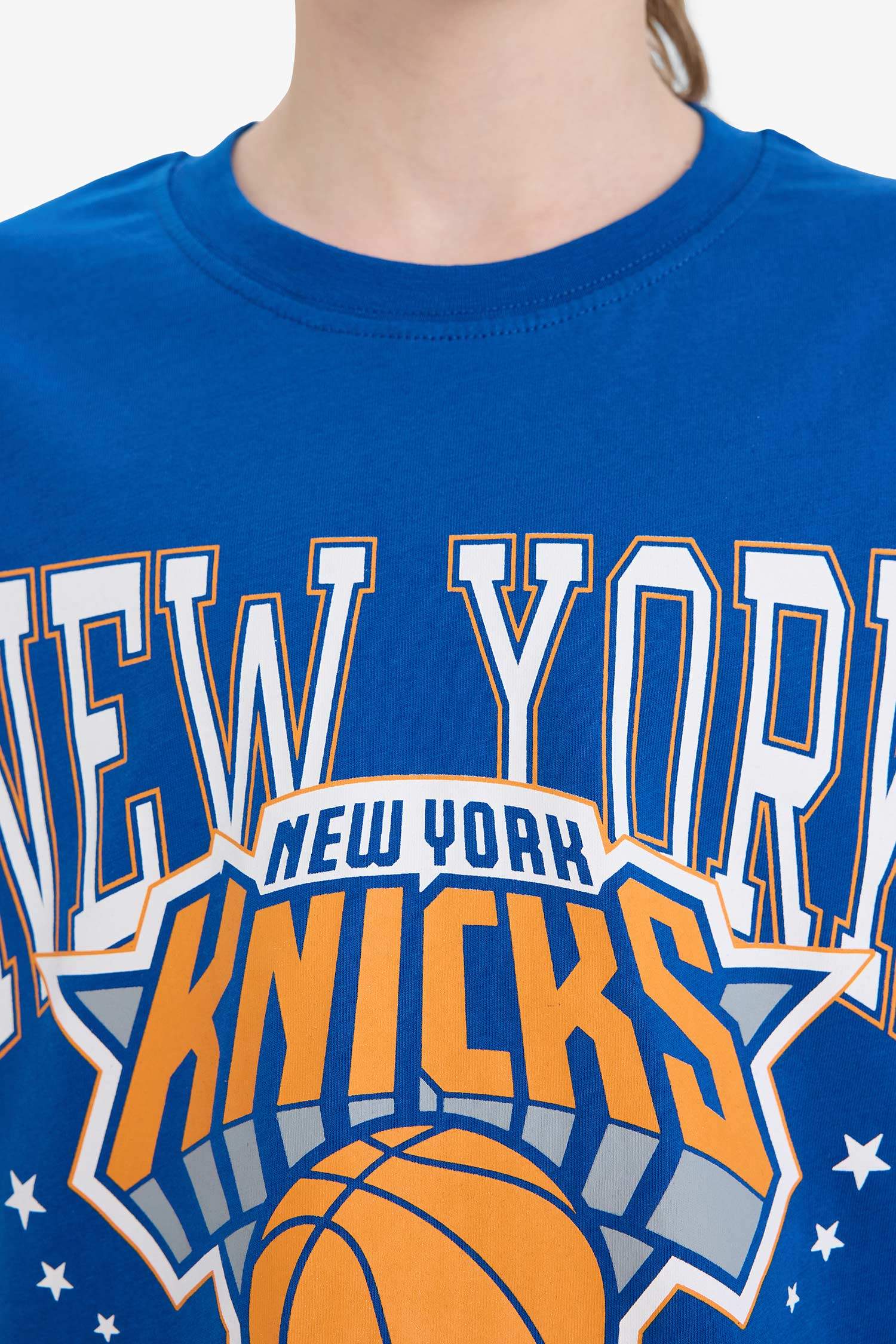 New Regular Fit NBA New York Knicks Licensed Short Sleeve T-Shirt