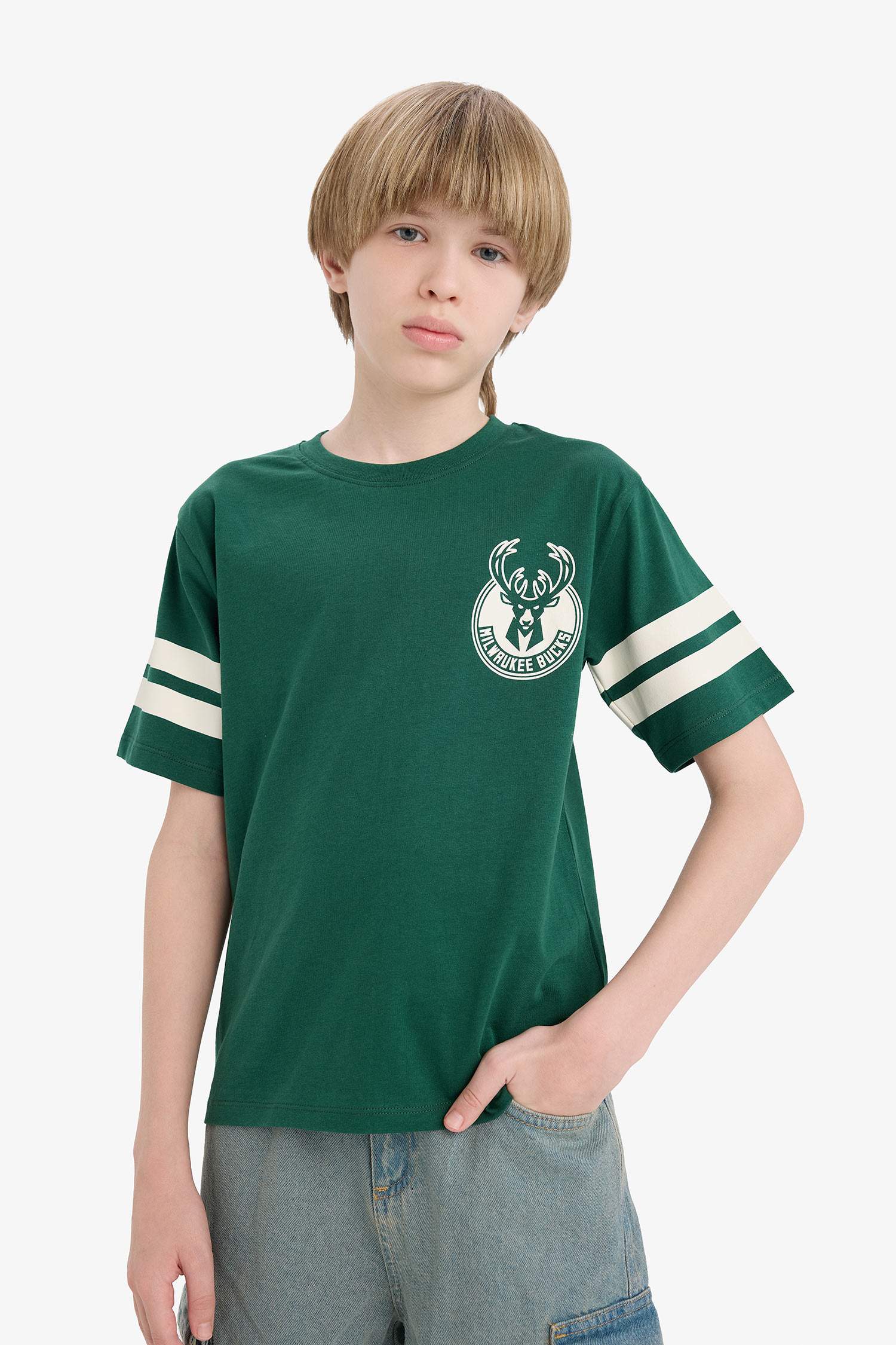 T-shirt NBA Milwaukee Bucks à col rond et manches courtes pour garçon