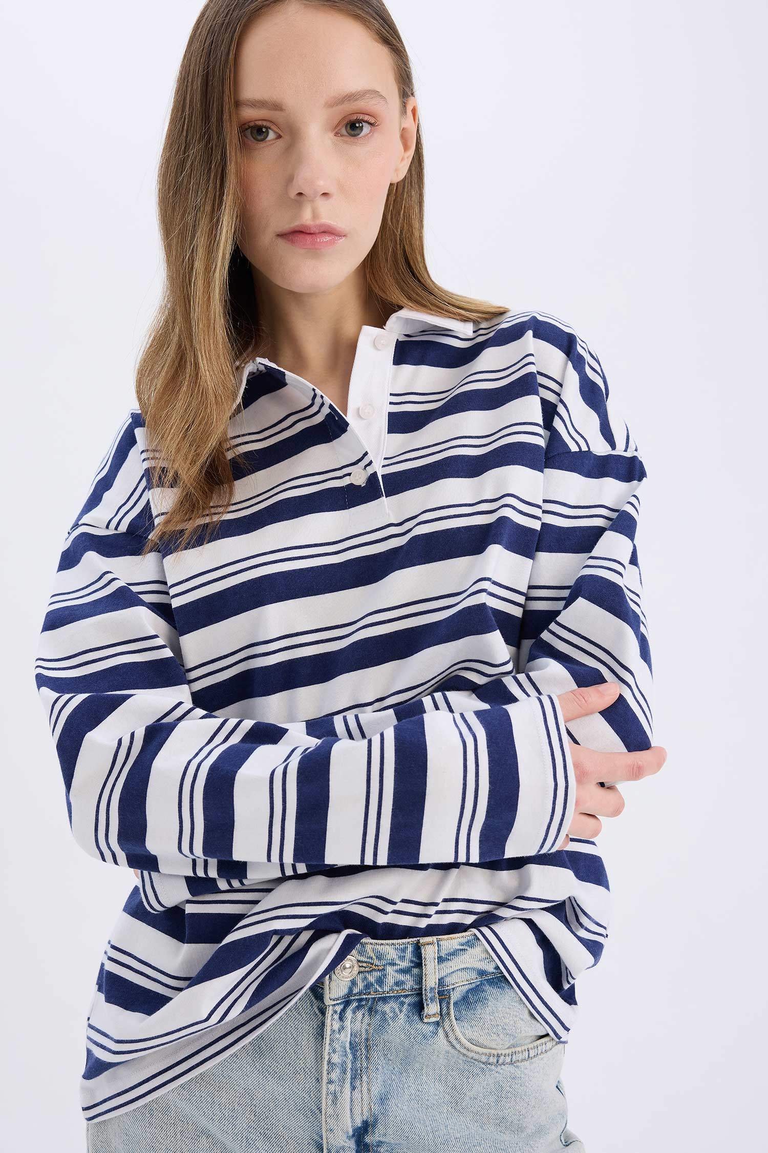 Loose Fit Polo Yaka Çizgili Uzun Kollu Tişört