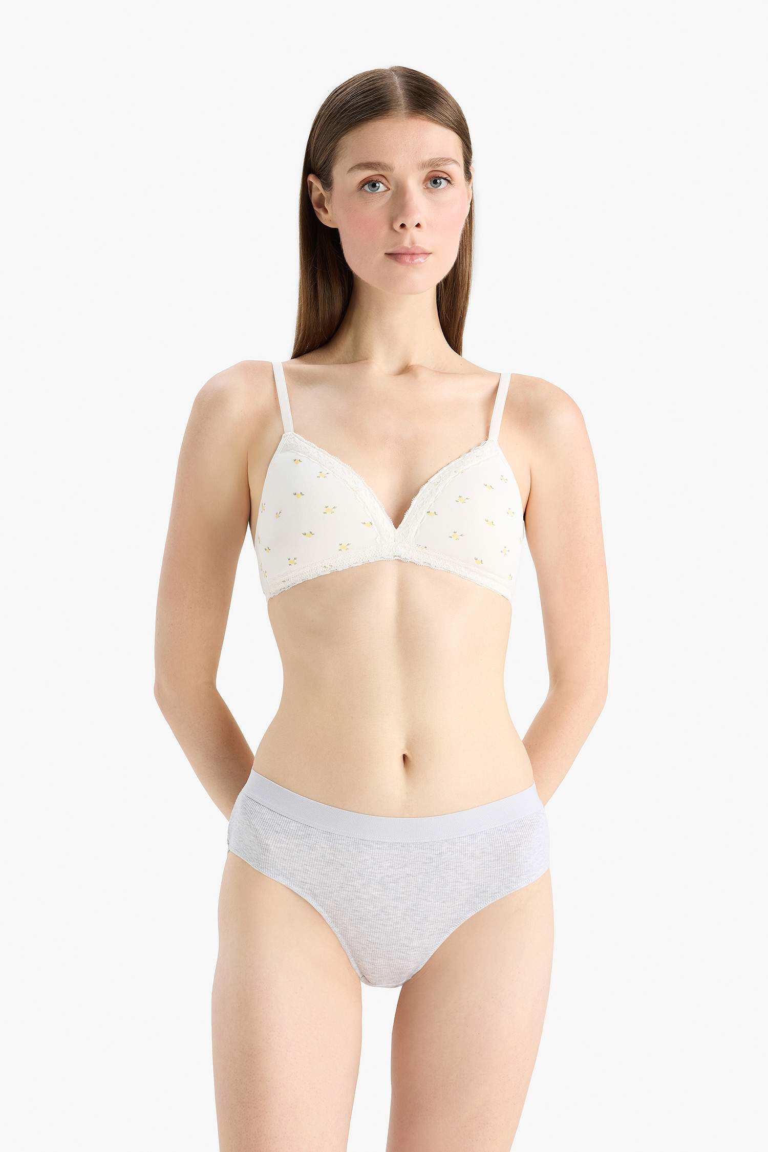 عبوة كيلوت سليب مضلع من 3 قطع