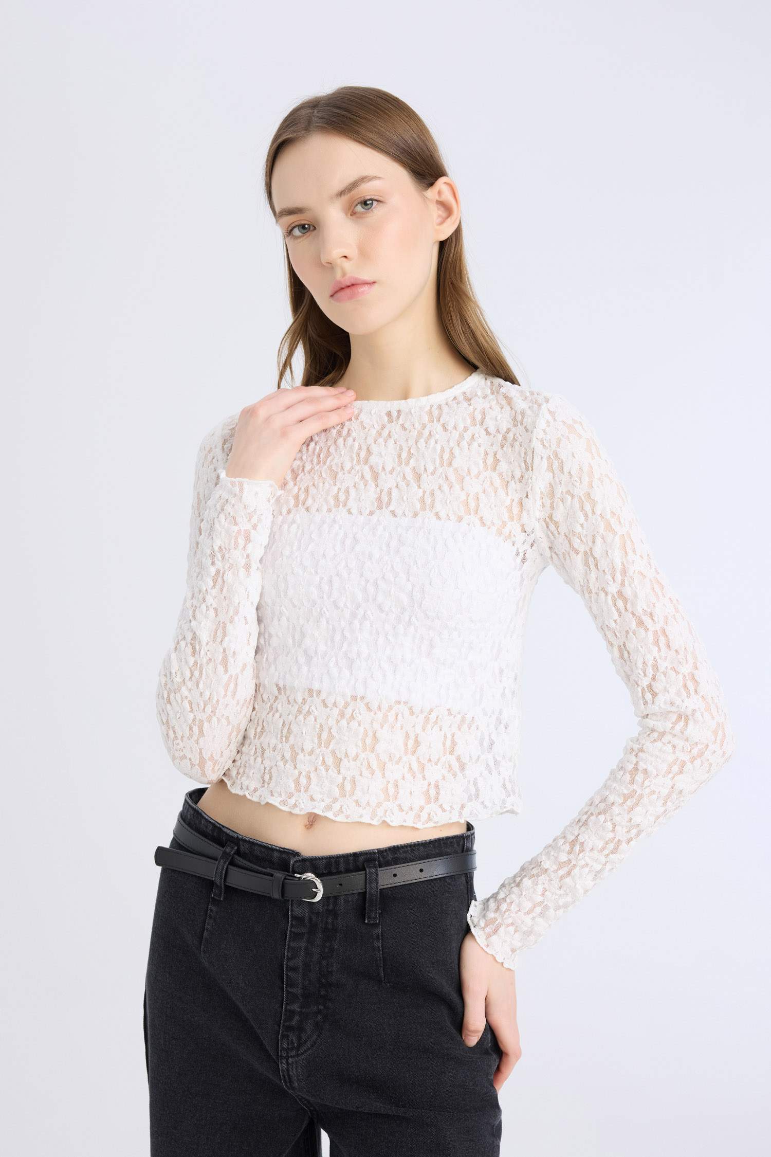 Fitted Slim Fit Crew Neck Lace T-Shirt