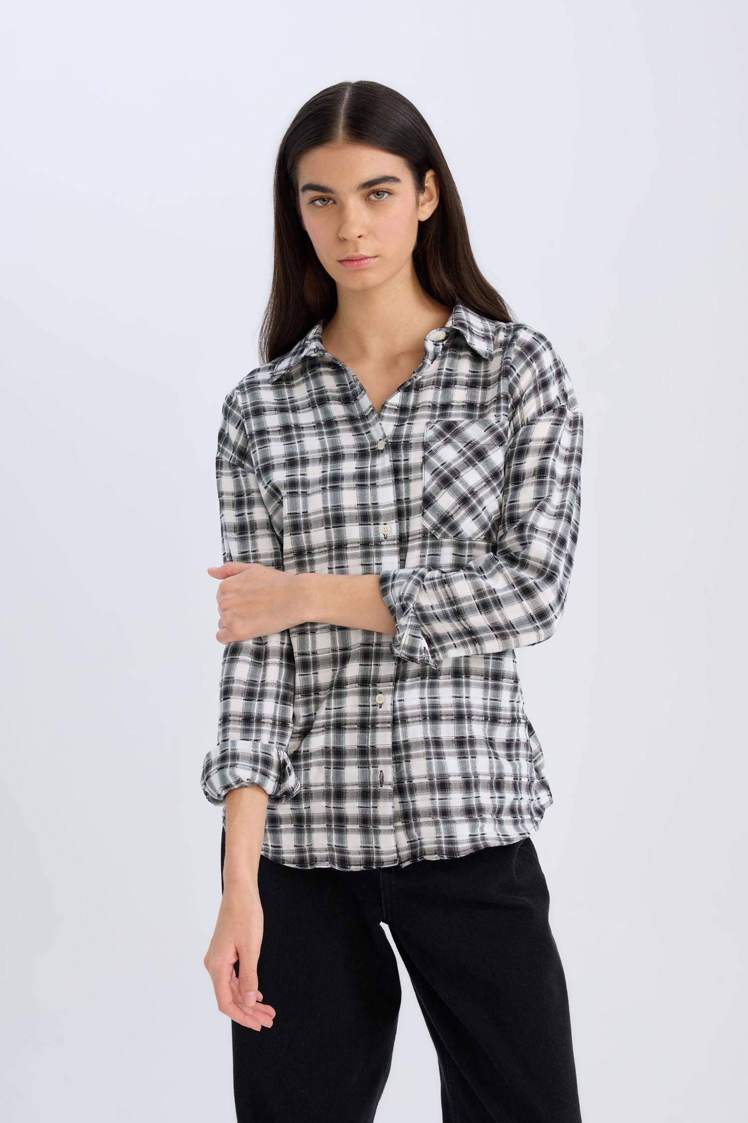 Oversize Geniş Kalıp Cepli Kareli Uzun Kollu Gömlek