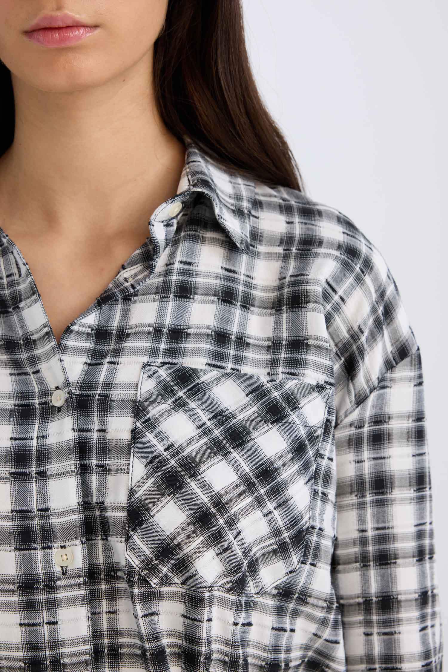 Oversize Geniş Kalıp Cepli Kareli Uzun Kollu Gömlek