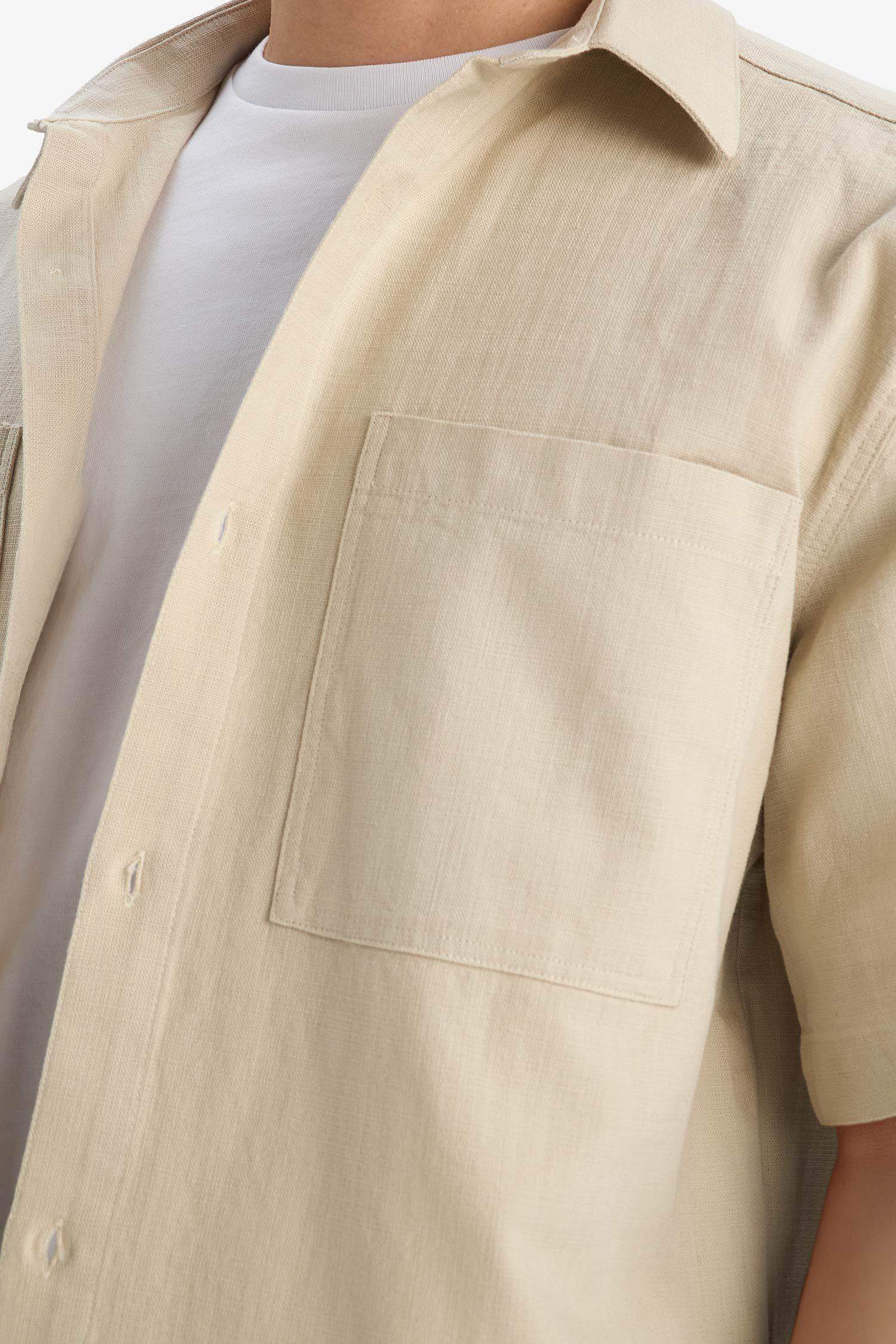 %100 Pamuk Relax Fit Yazlık Cepli Kısa Kollu Gömlek