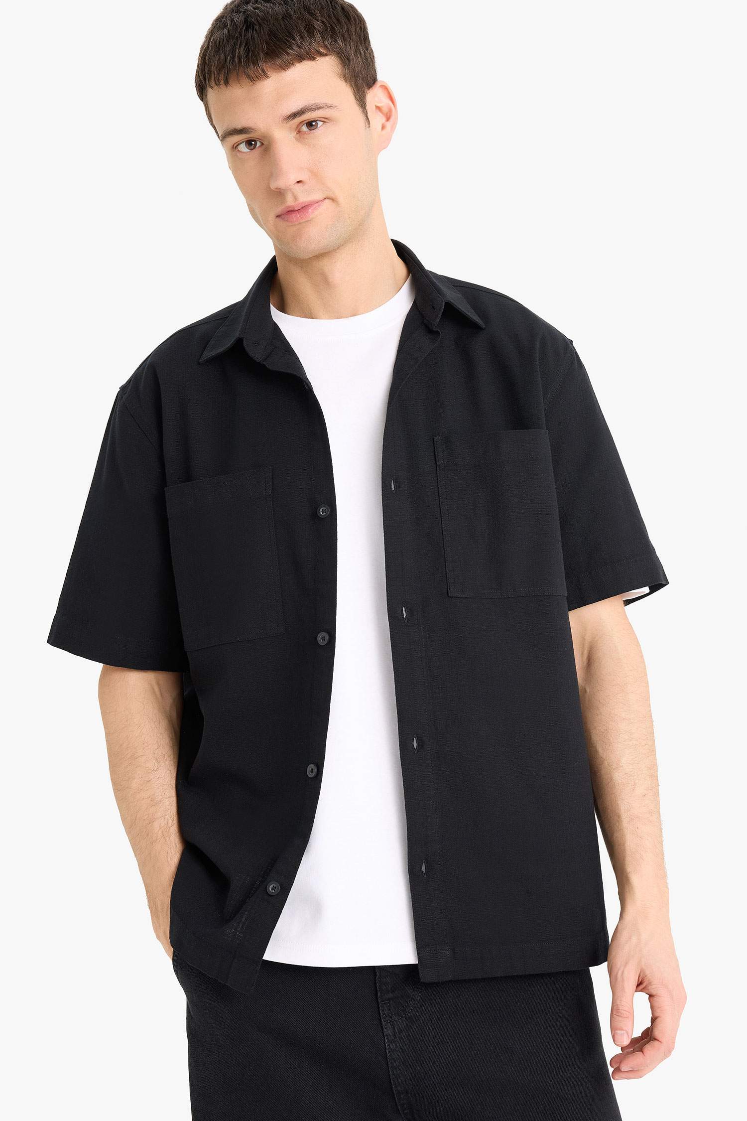 قميص نص كم قصة مريحة من كتان