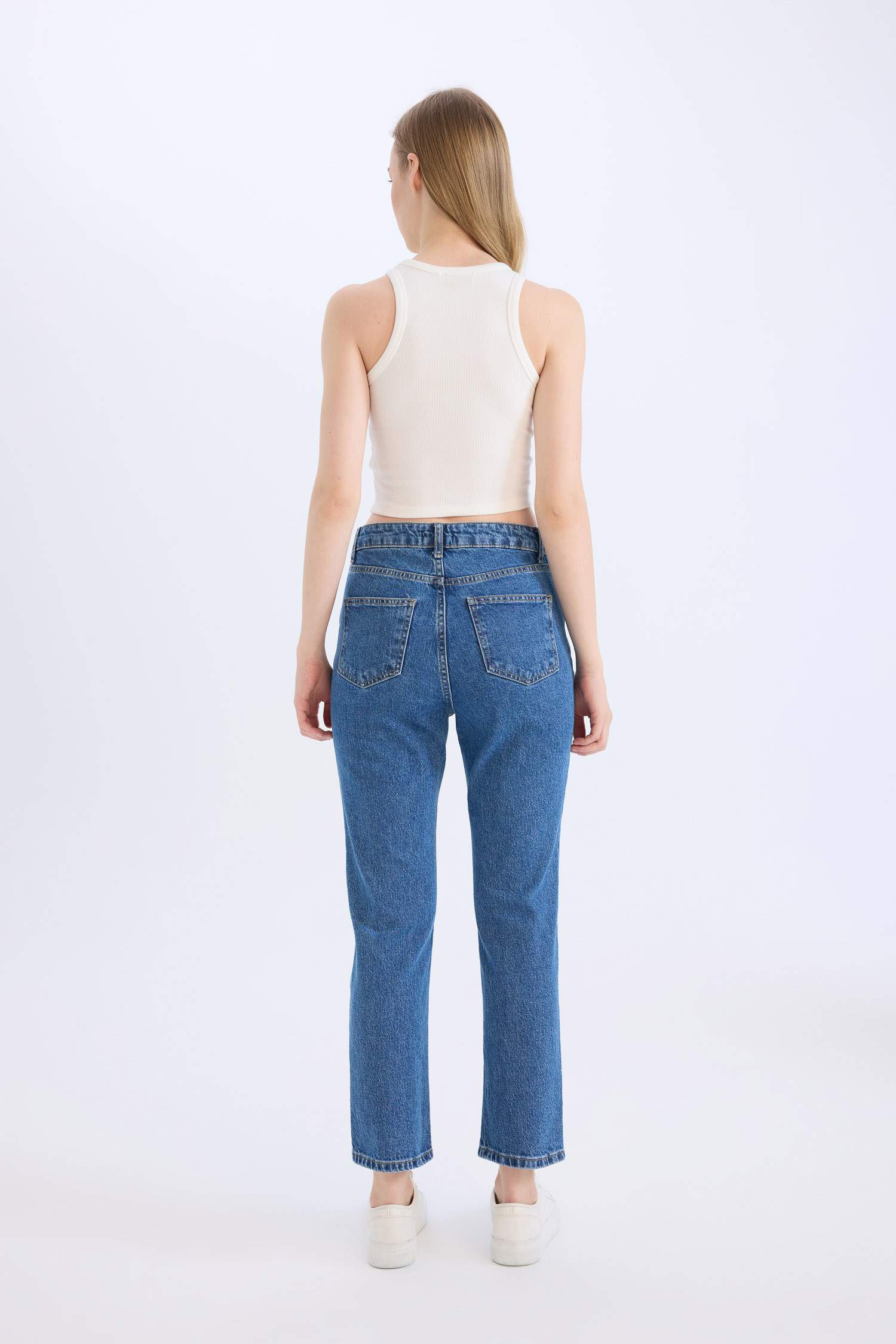 سروال جينز بخصر عالي قصة مريحة مستقيمة