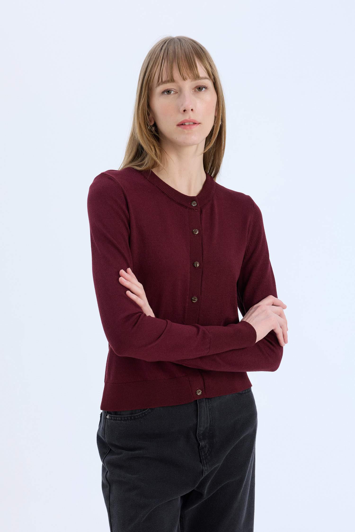 Regular Fit Bisiklet Yaka Düğmeli Triko Hırka