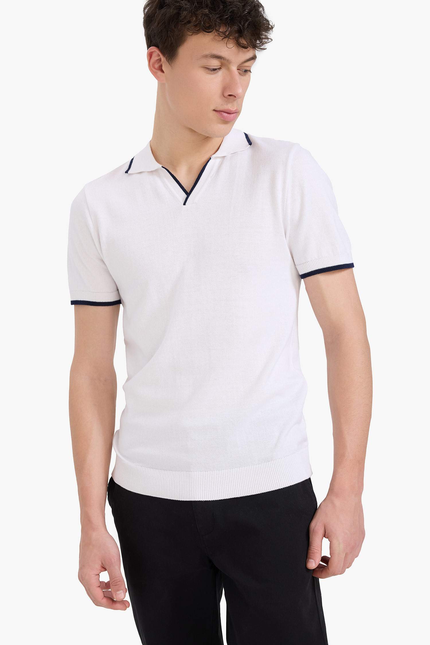 Standard Fit Polo Collar Knitwear Polo T-Shirt