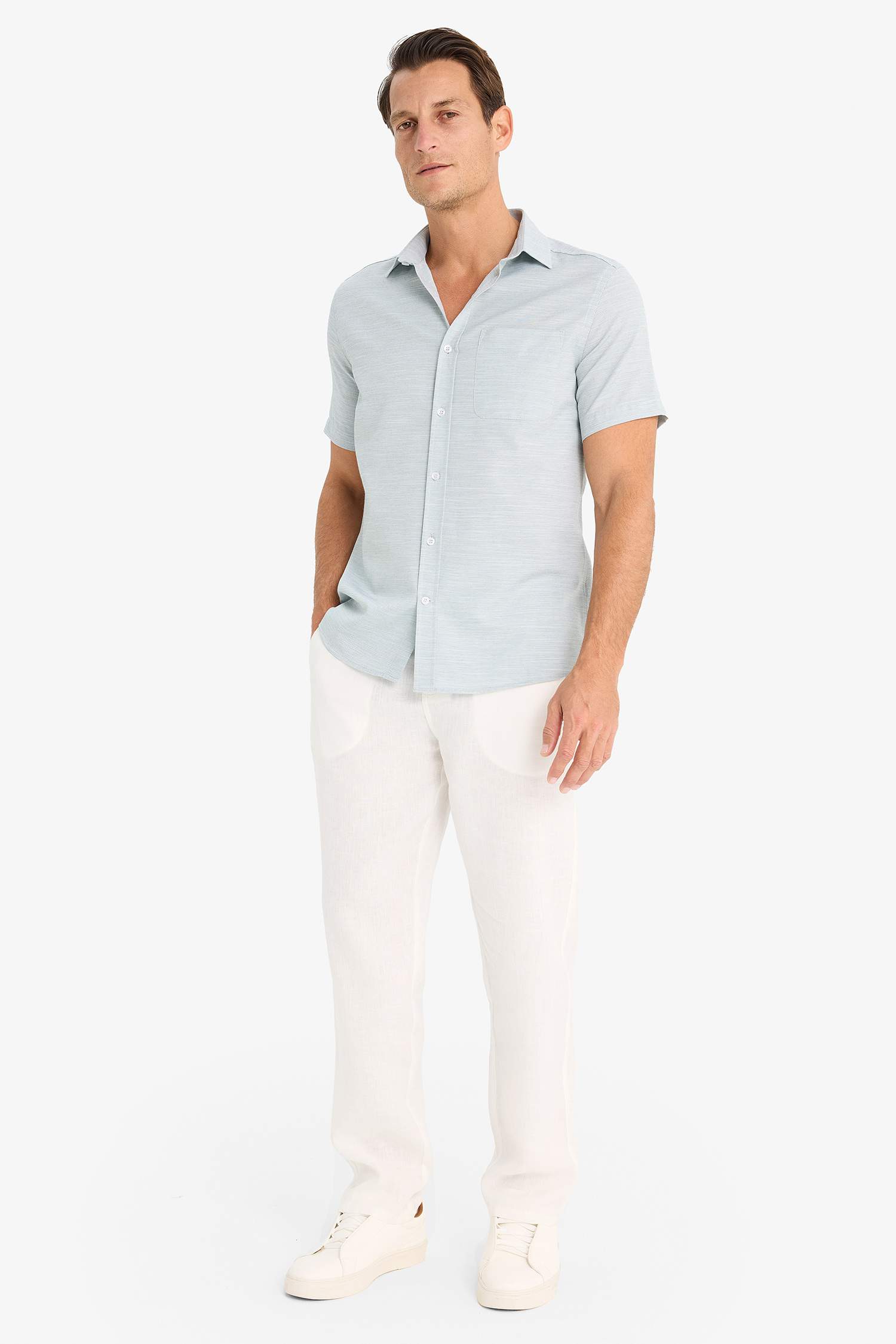 Modern Fit Yazlık Polo Yaka Basic Düz Kısa Kollu Gömlek