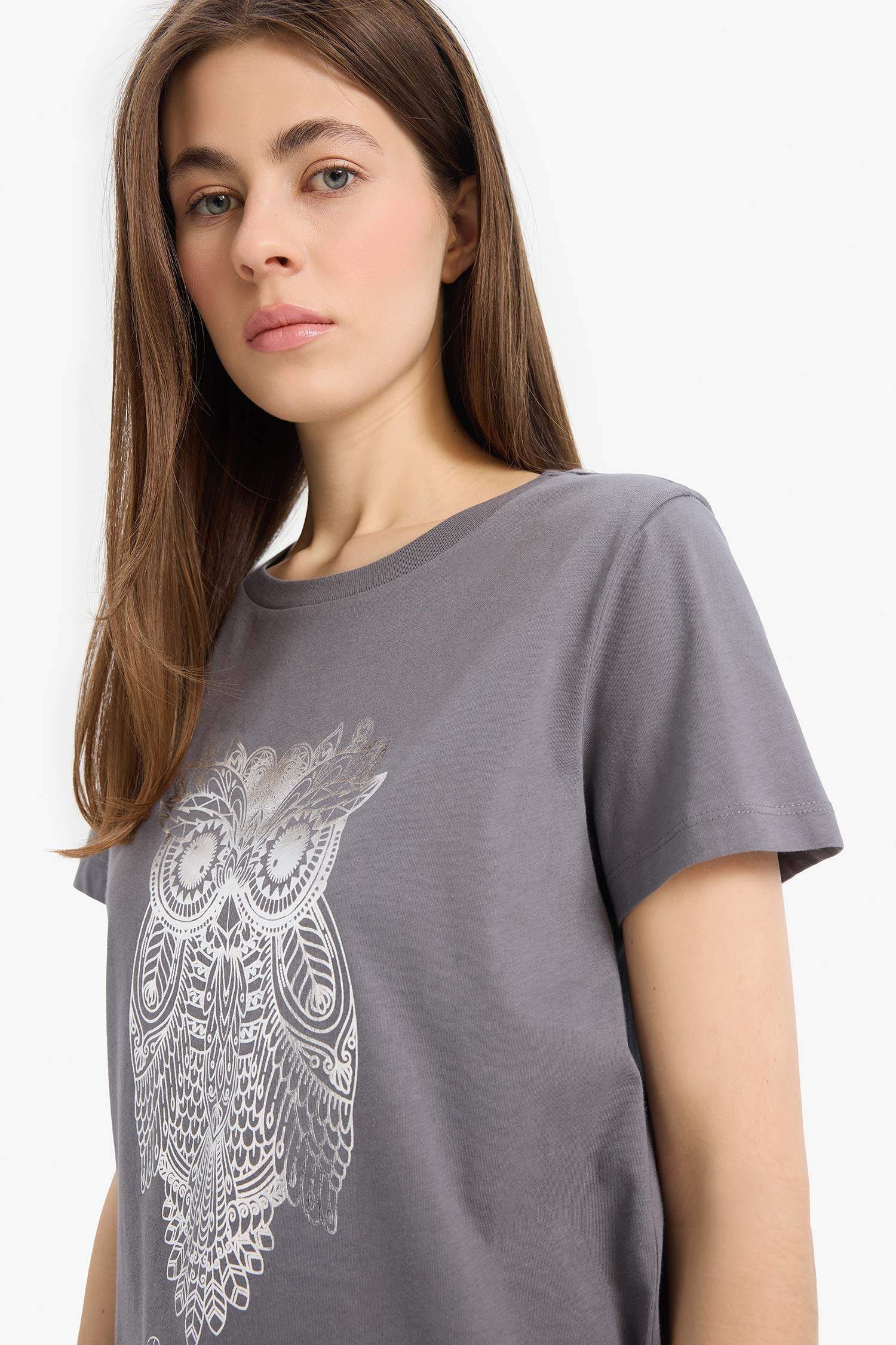 Regular Fit Bisiklet Yaka Baykuş Desenli Penye Kısa Kollu Tişört