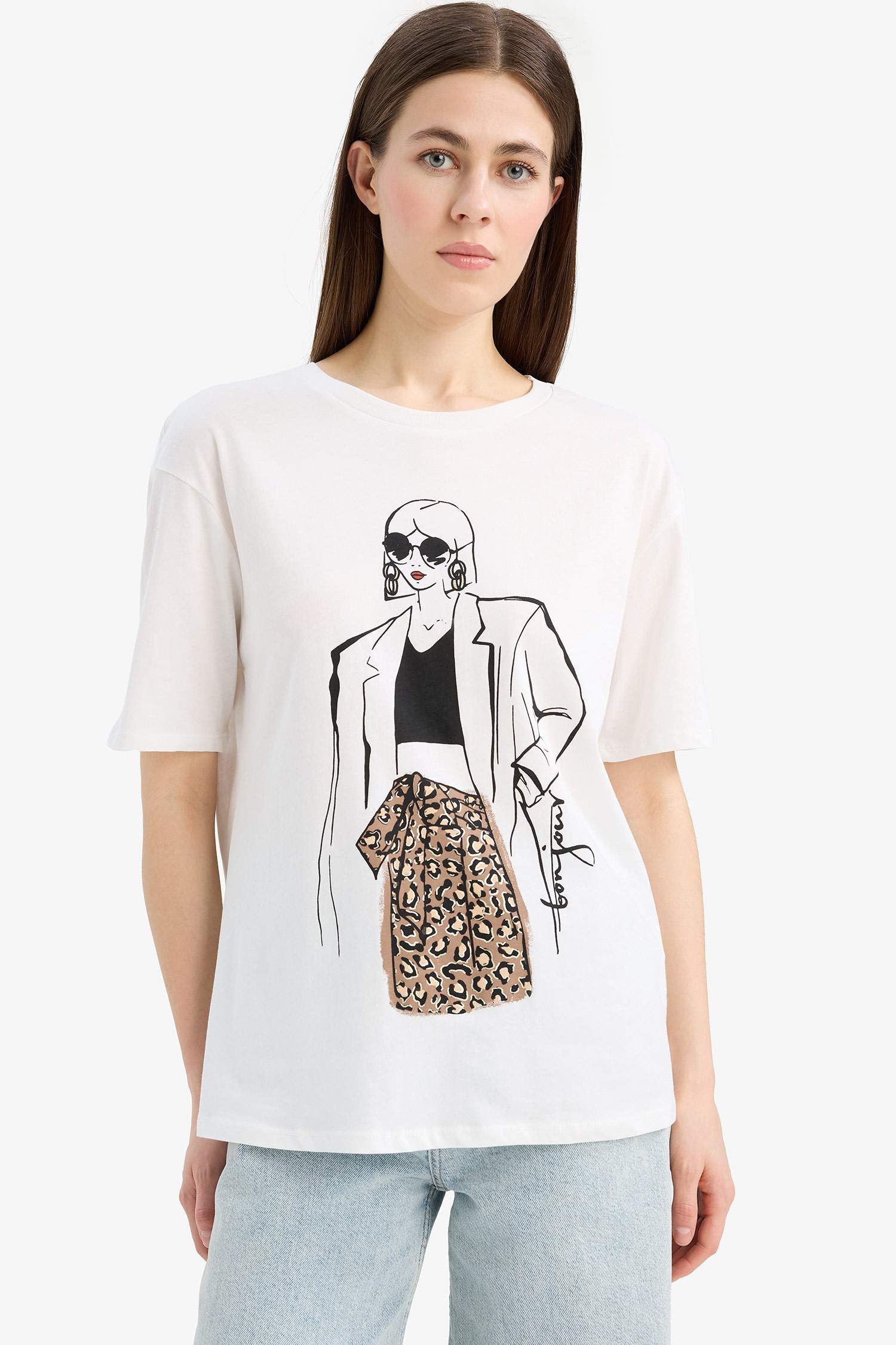 Regular Fit Bisiklet Yaka Kız Baskılı Penye Kısa Kollu Tişört