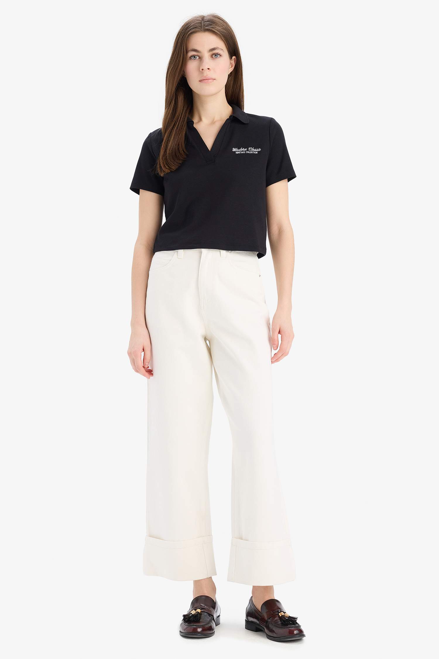 Slim Fit Dar Kesim Polo Yaka Nakış Baskı Baskılı Modal Kısa Kollu Tişört