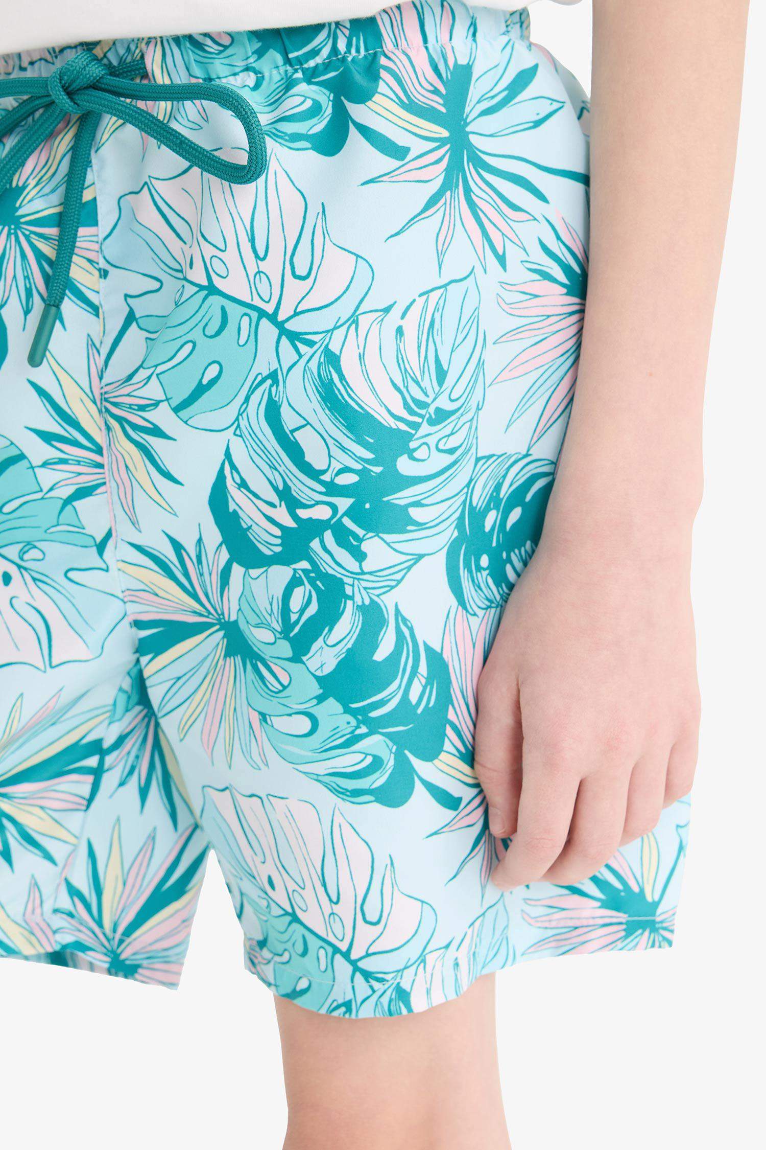 شورت بحر ولادي فلورال