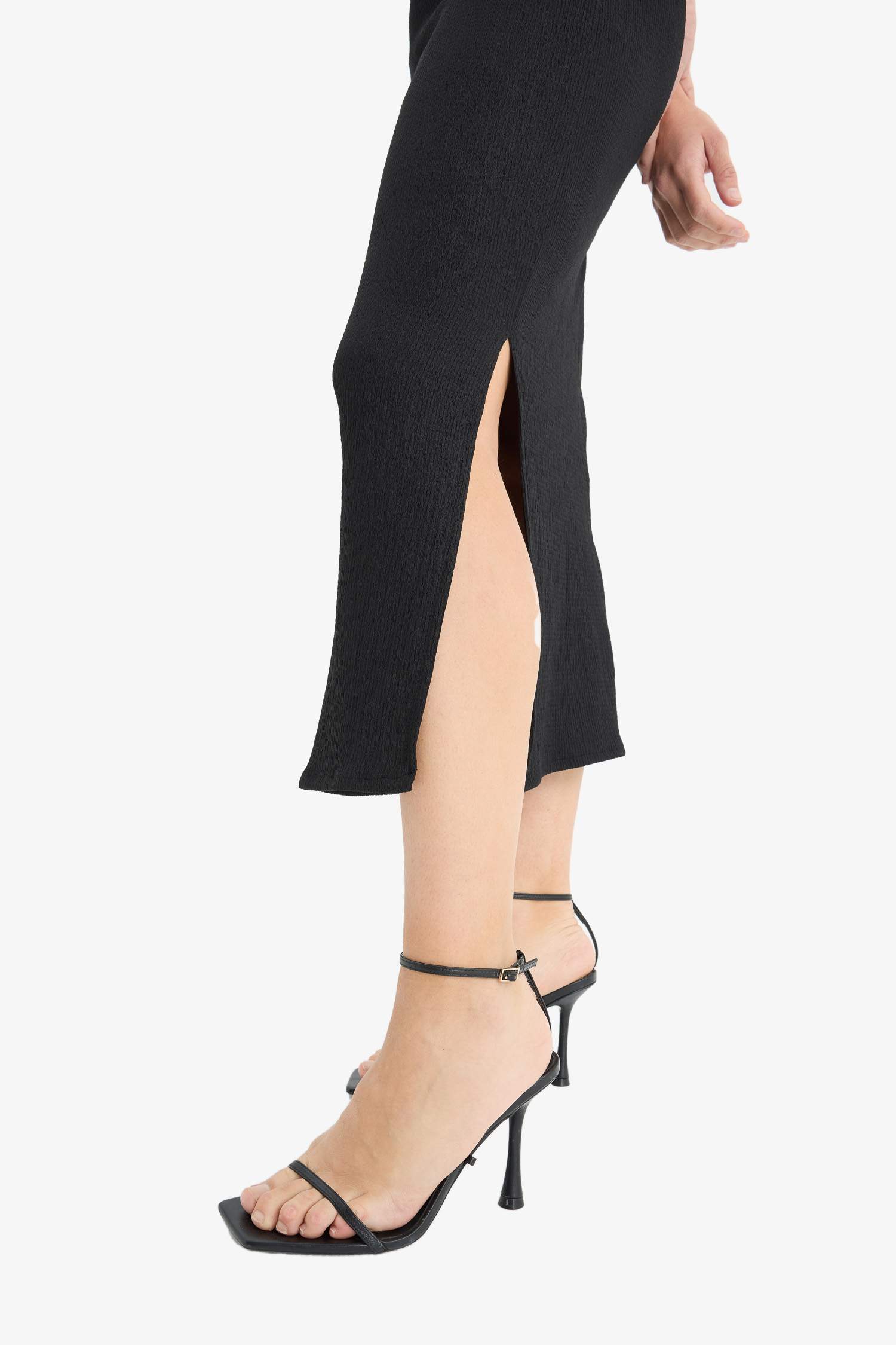 Bodycon Round Collar Sleeveless Maxi Dress