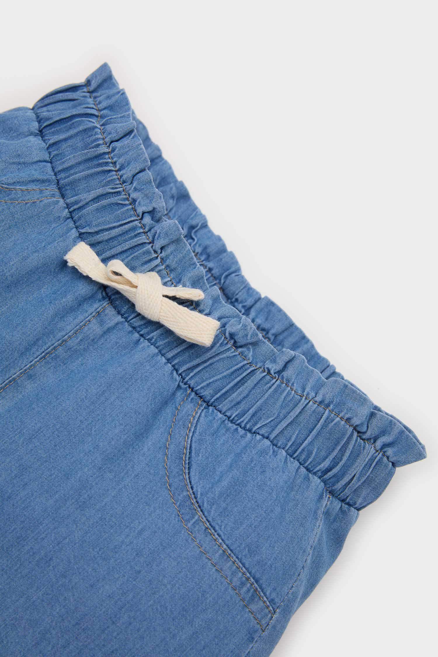 Kız Bebek Beli Lastikli Jean Şort
