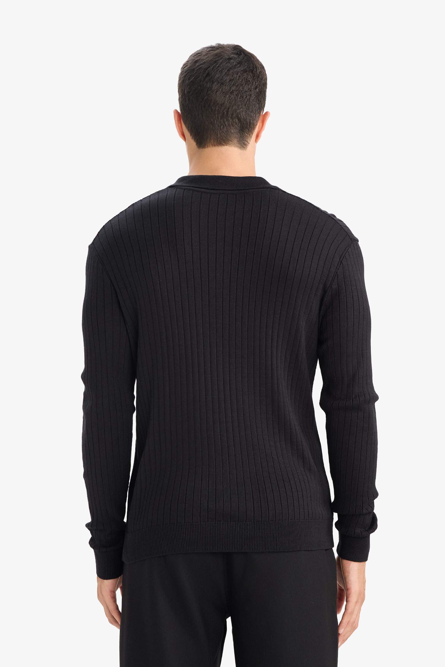 Standard Fit Polo Collar Knitwear Pullover