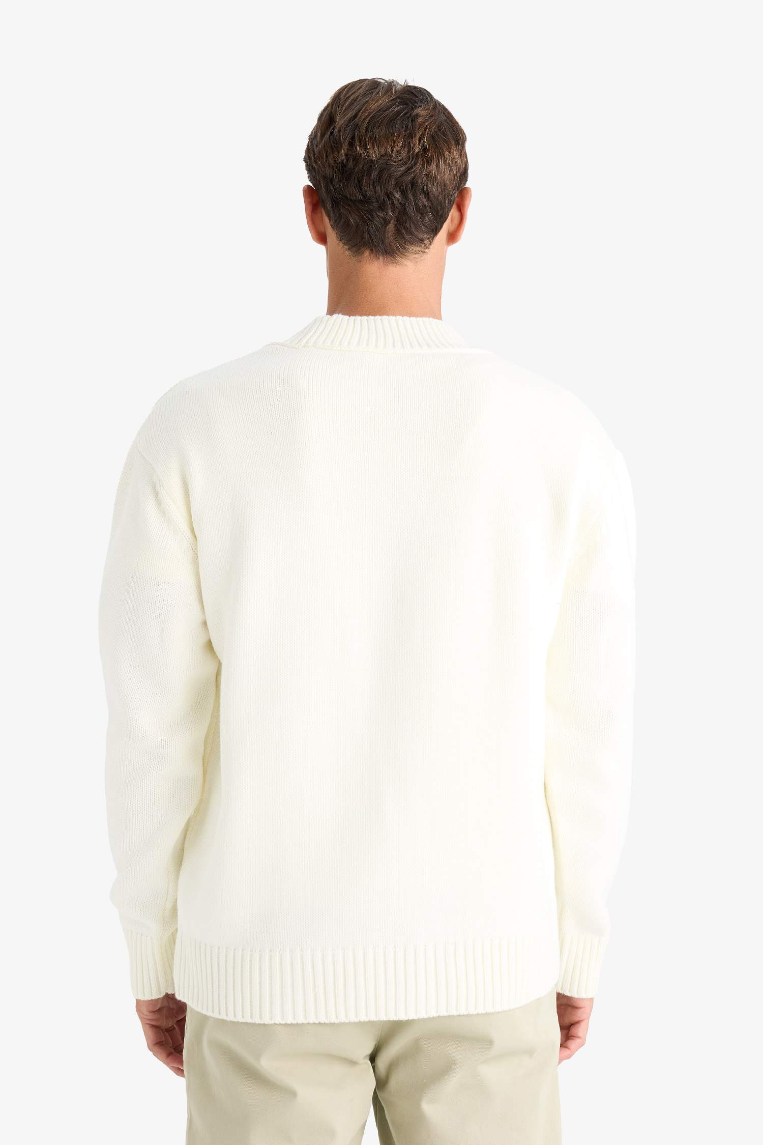 Relax Fit V Yaka Düğmeli Triko Hırka