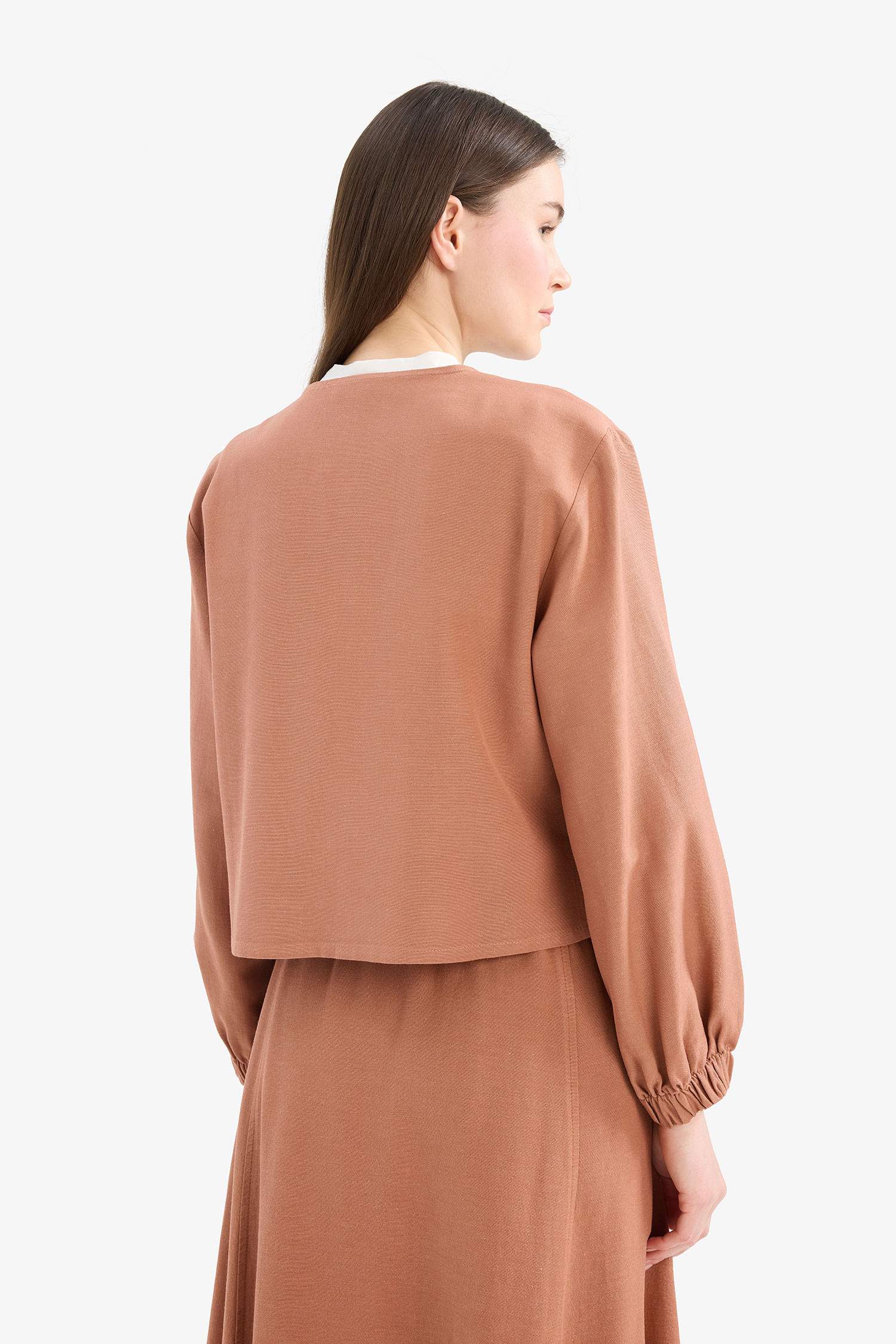 Relax Fit Önden Bağlamalı Keten Uzun Kollu Tesettür Bluz