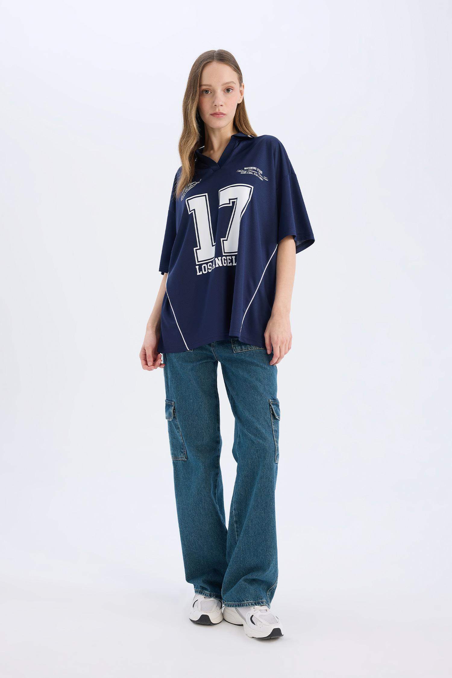 Coool Oversize Geniş Kalıp Polo Yaka Baskılı Forma Kumaşı Kısa Kollu Tişört