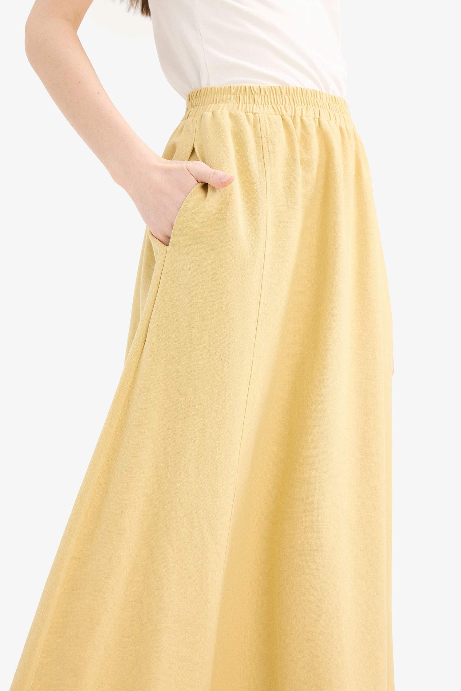 تنورة طويل من مزيج الكتان بقصة A