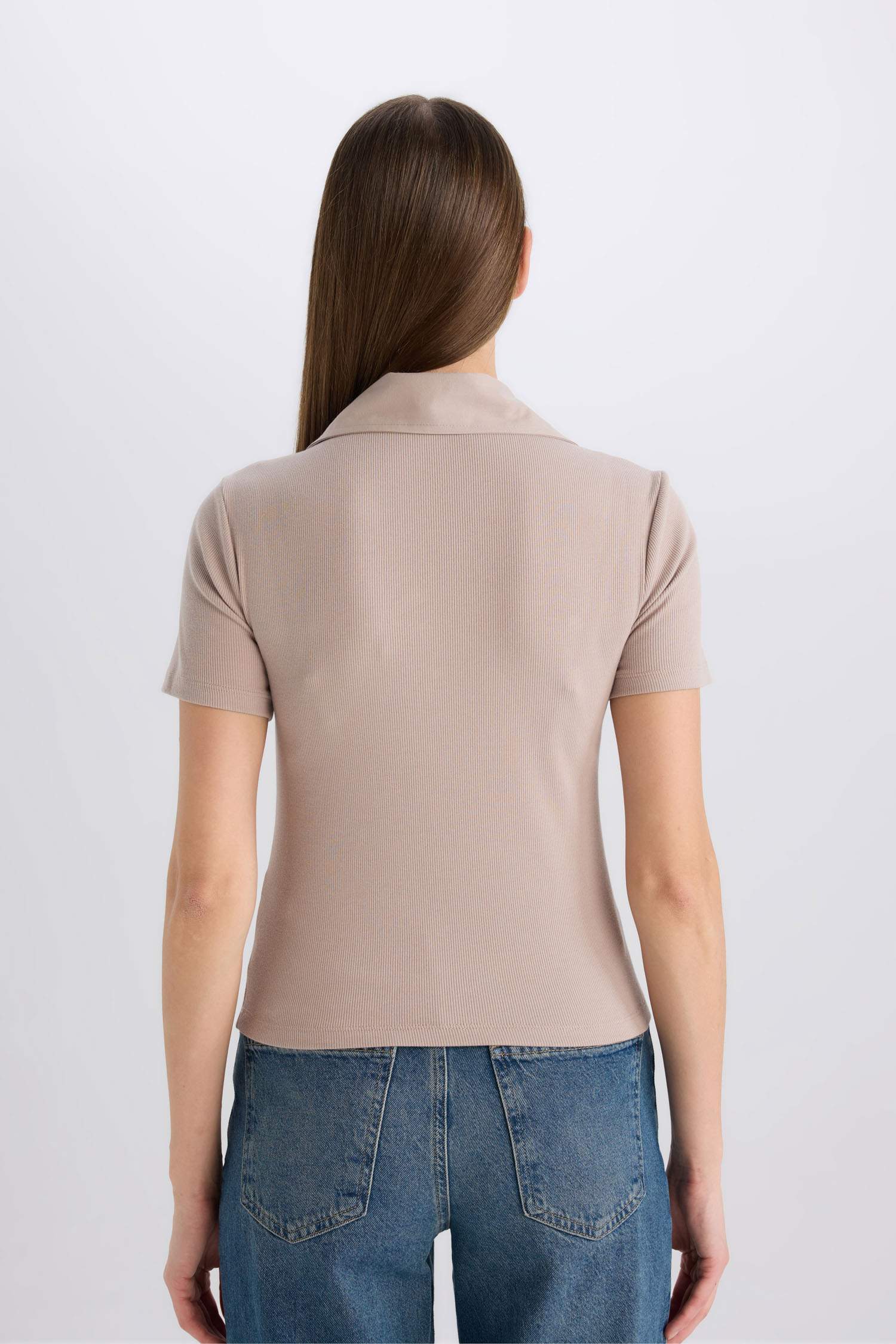 Slim Fit Dar Kesim Polo Yaka Fitilli Kaşkorse Cepli Kısa Kollu Tişört