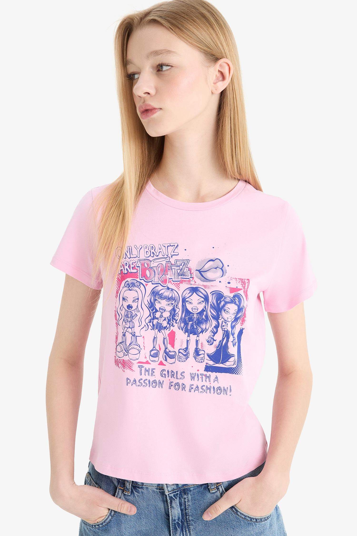 Bratz Regular Fit Bisiklet Yaka Kısa Kollu Tişört