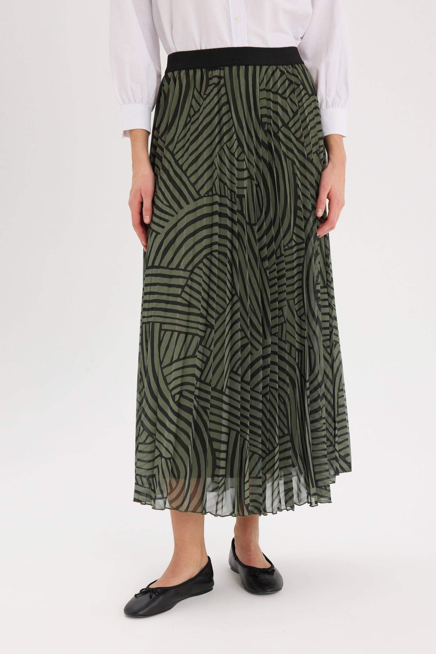 Pleat Printed Chiffon Maxi Skirt