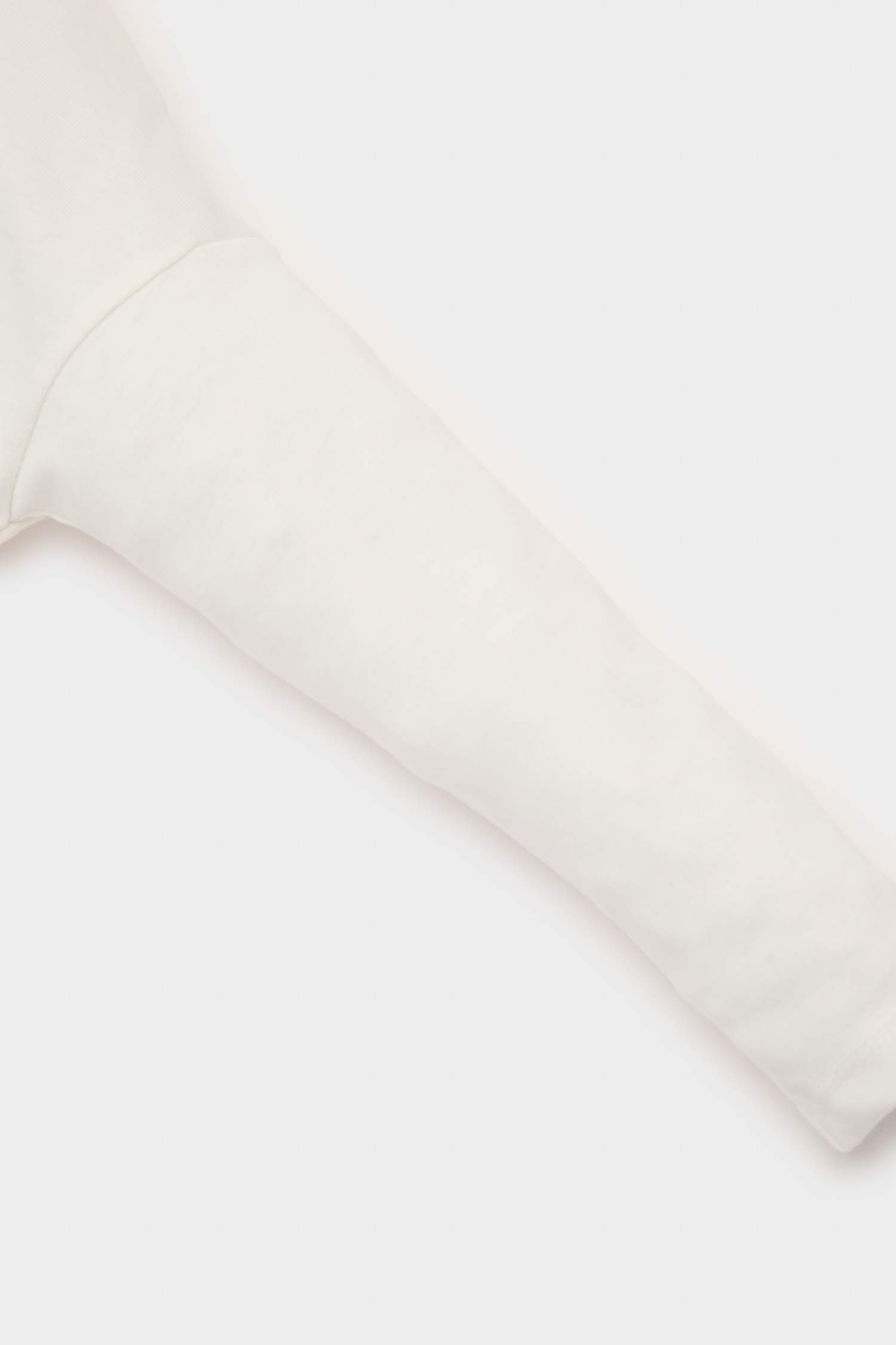 طقم تيشيرت بنات بطبعة جلد نمر بأكمام طويلة و سروال ضيق بخصر مطاطي