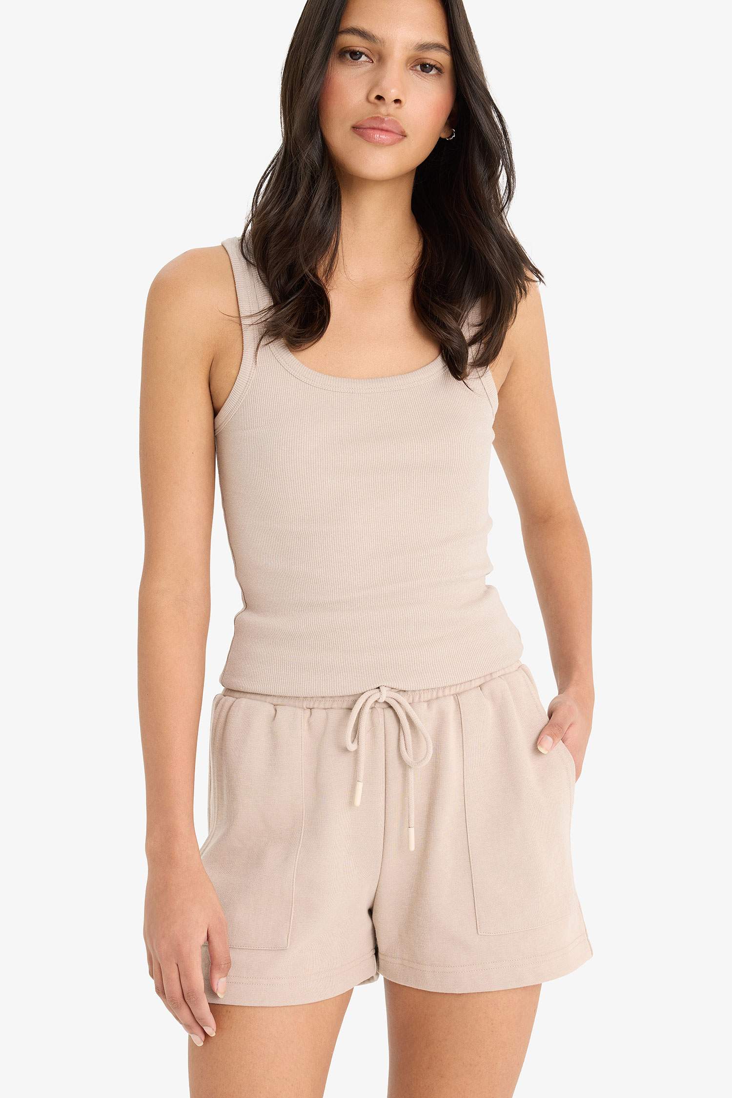 Slim Fit Basic Camisole Round Collar Tank Top