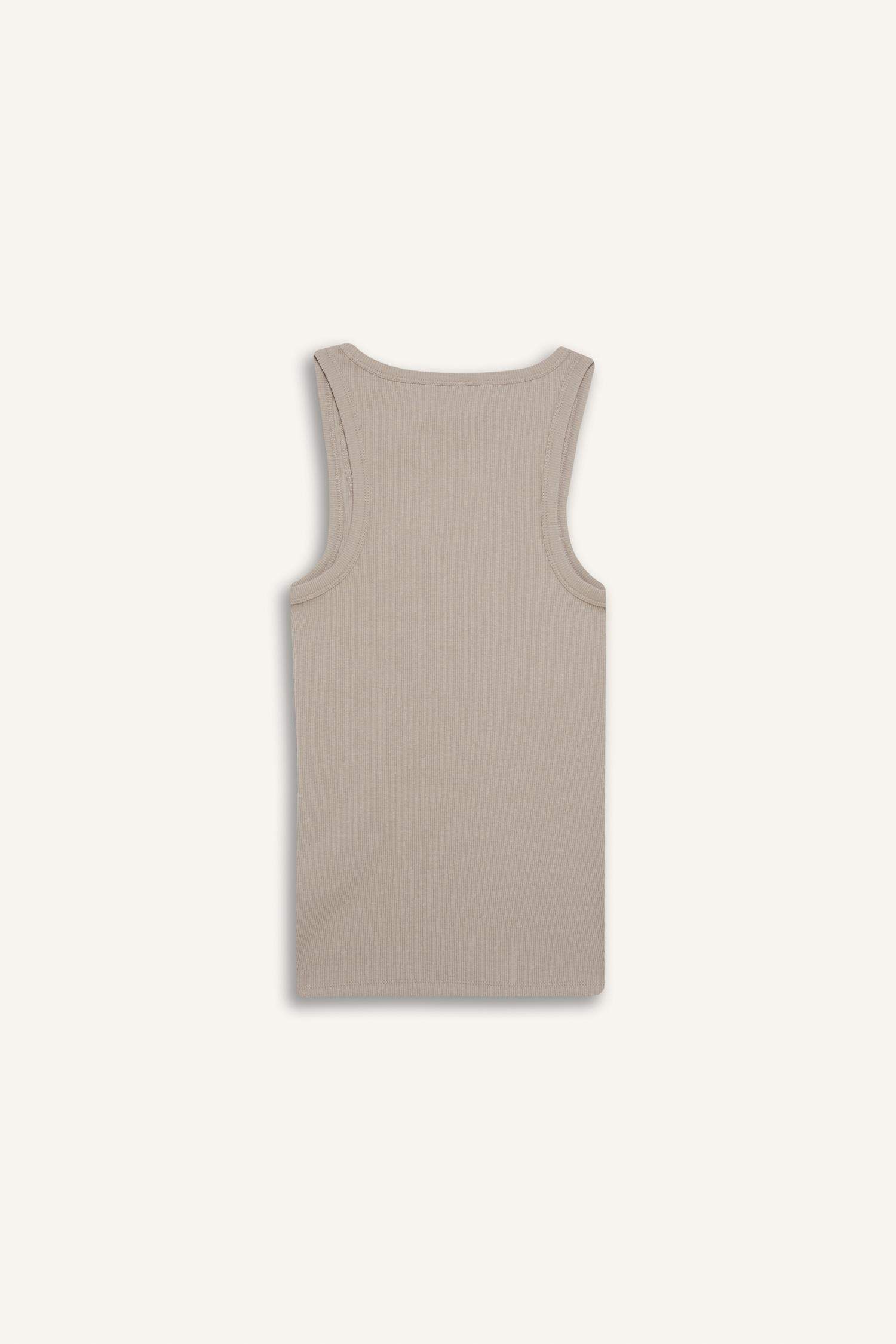 Slim Fit Basic Camisole Round Collar Tank Top