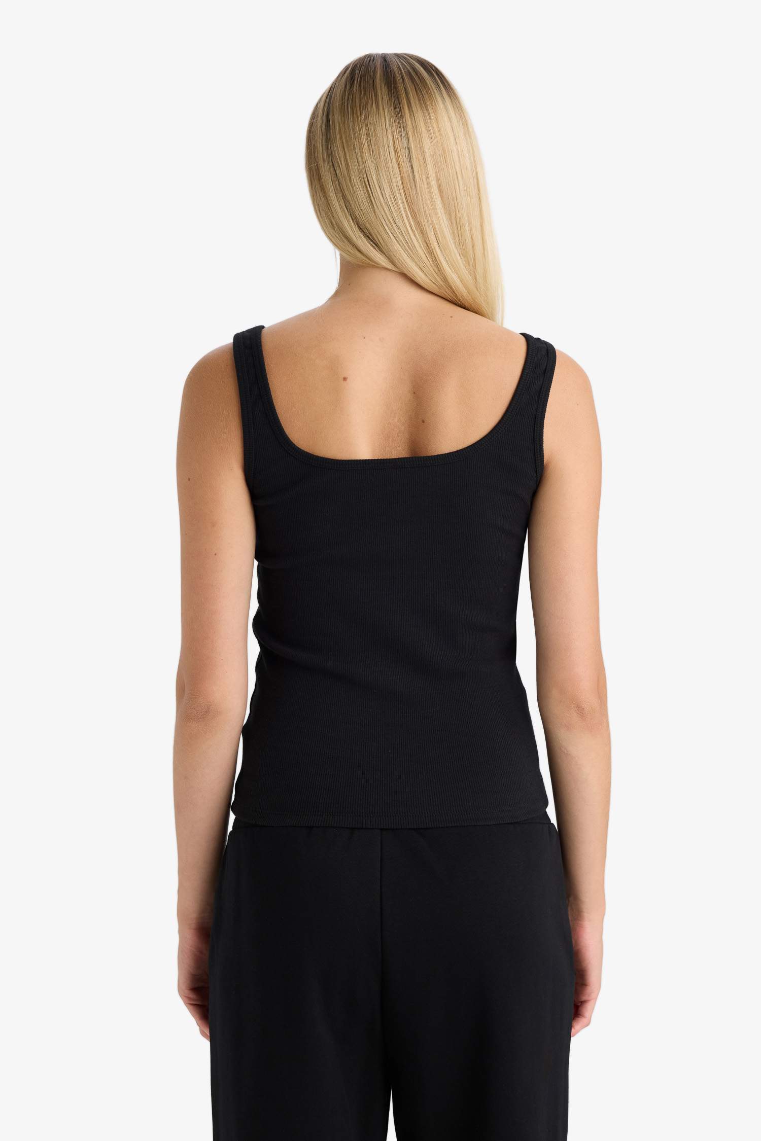 كيمونه بيزك سادة مضلع سليم فيت بياخة مدورة