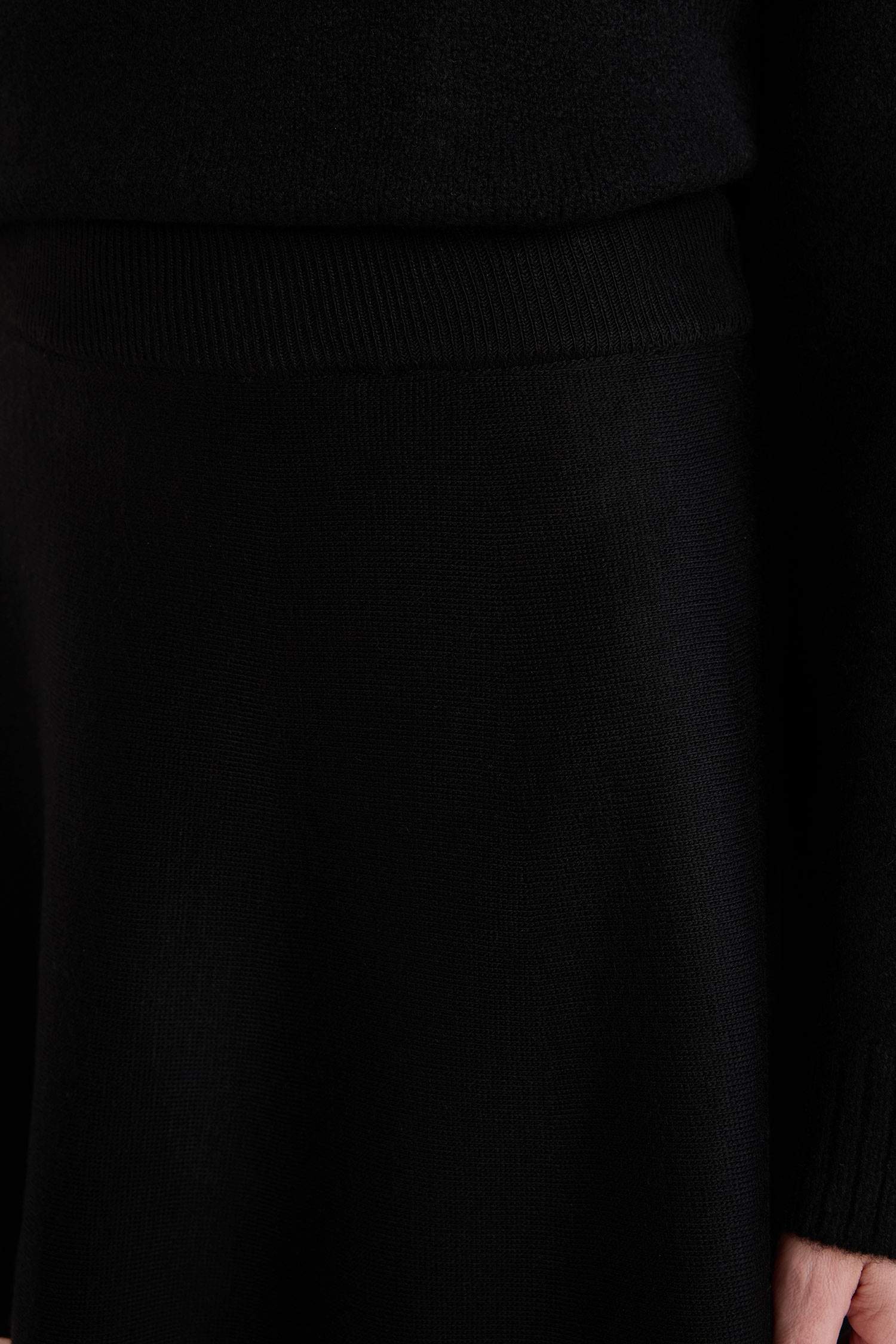 Mini Jupe en tricot Coupe A