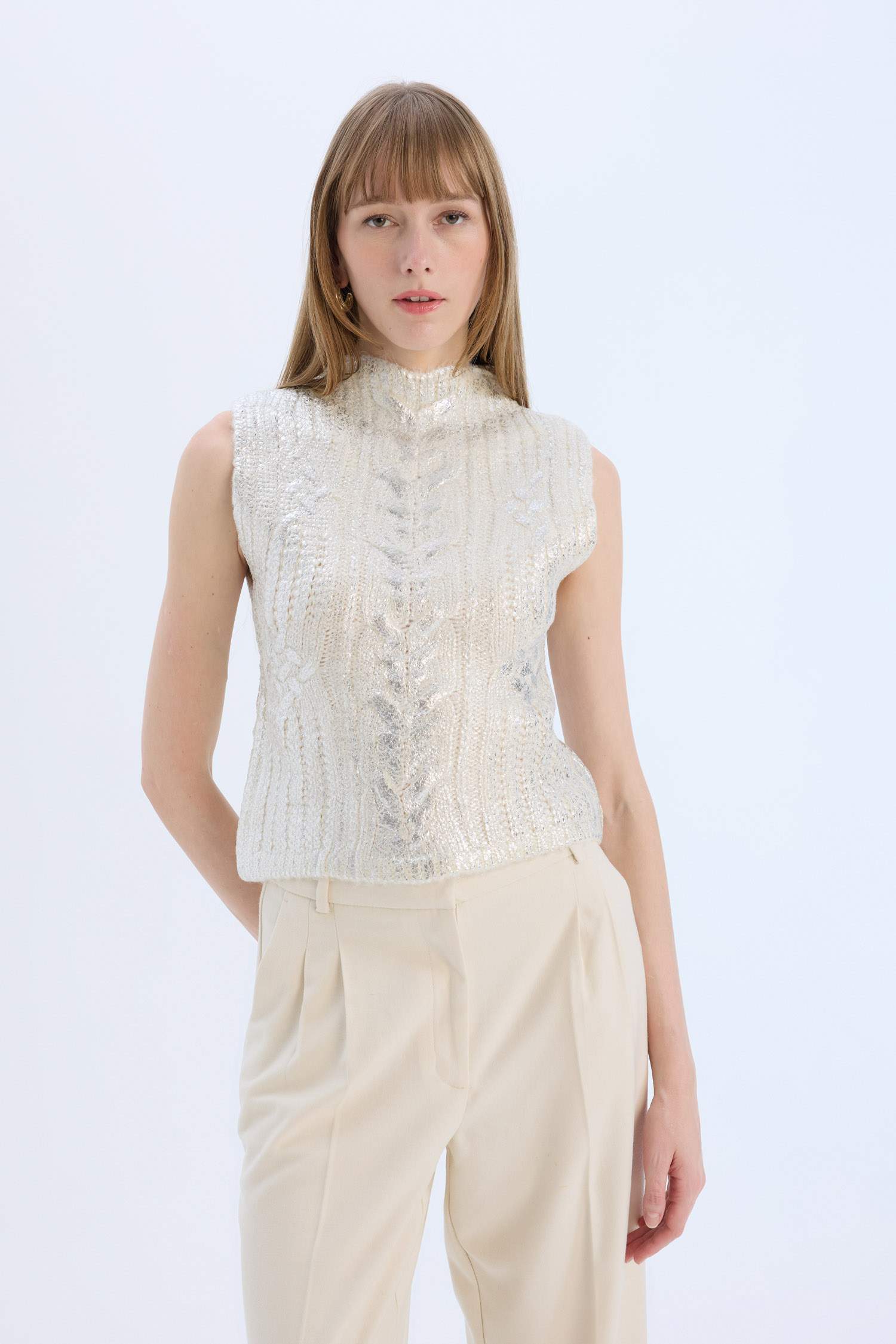 Regular Fit Yarım Balıkçı Yaka Parlak Triko Süveter