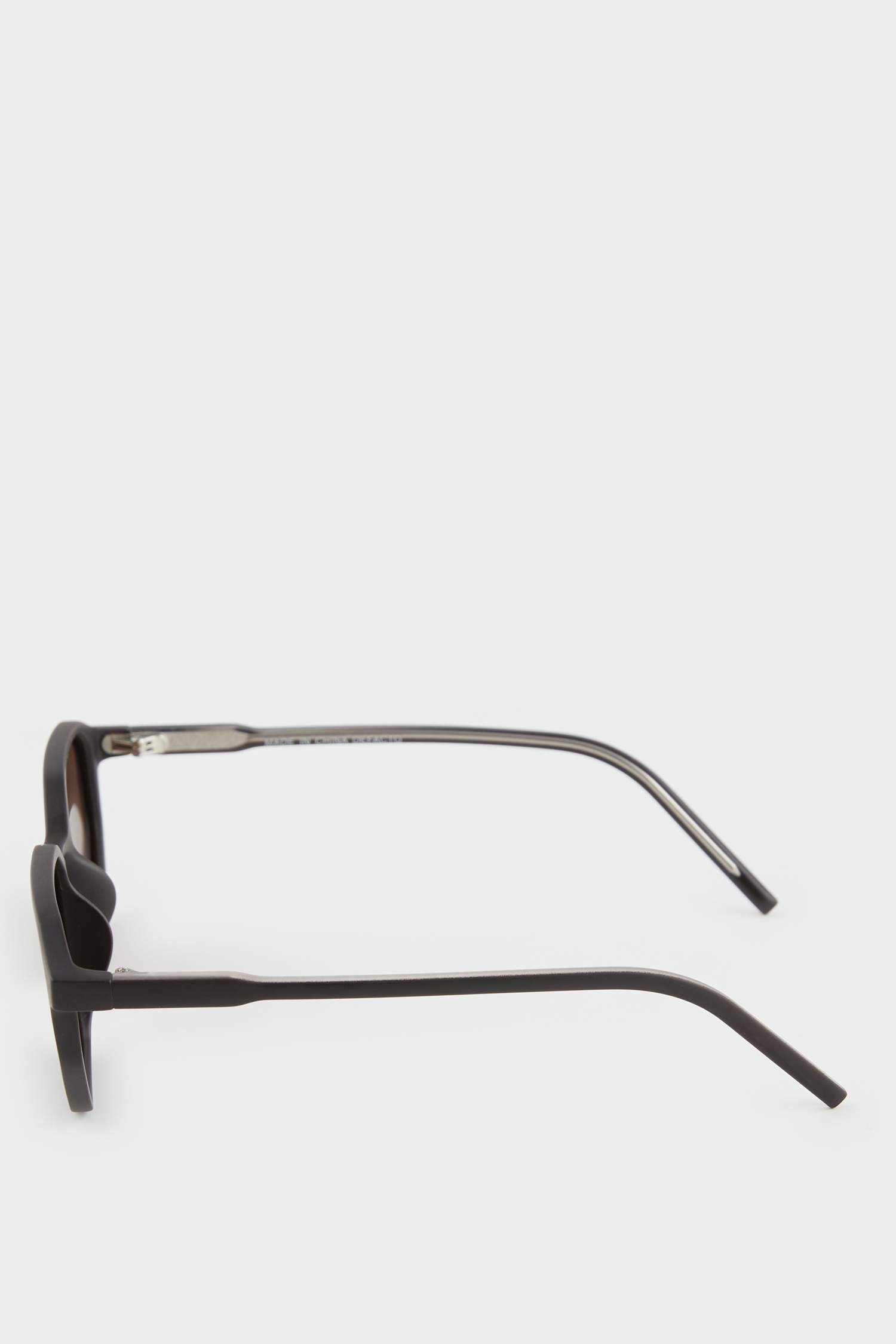 Мужские солнцезащитные очки