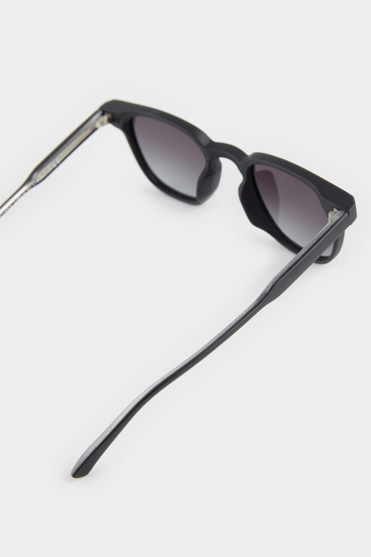 Lunettes de soleil rondes pour homme