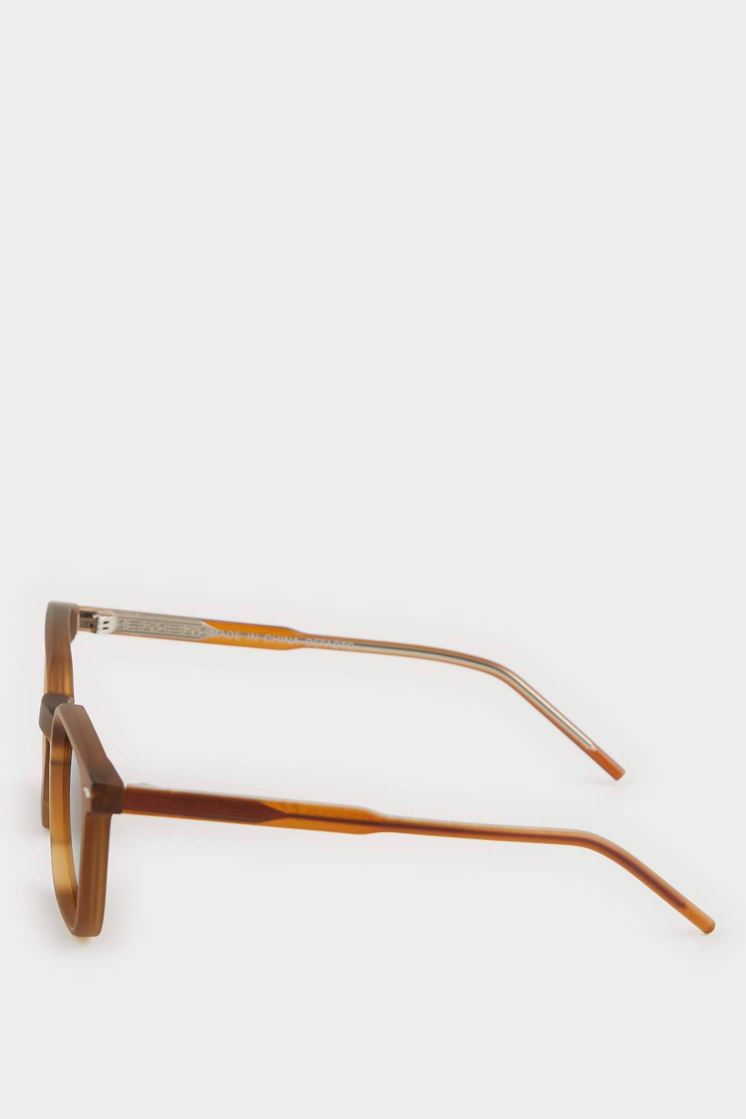 نظارات شمسية مربعة للرجال