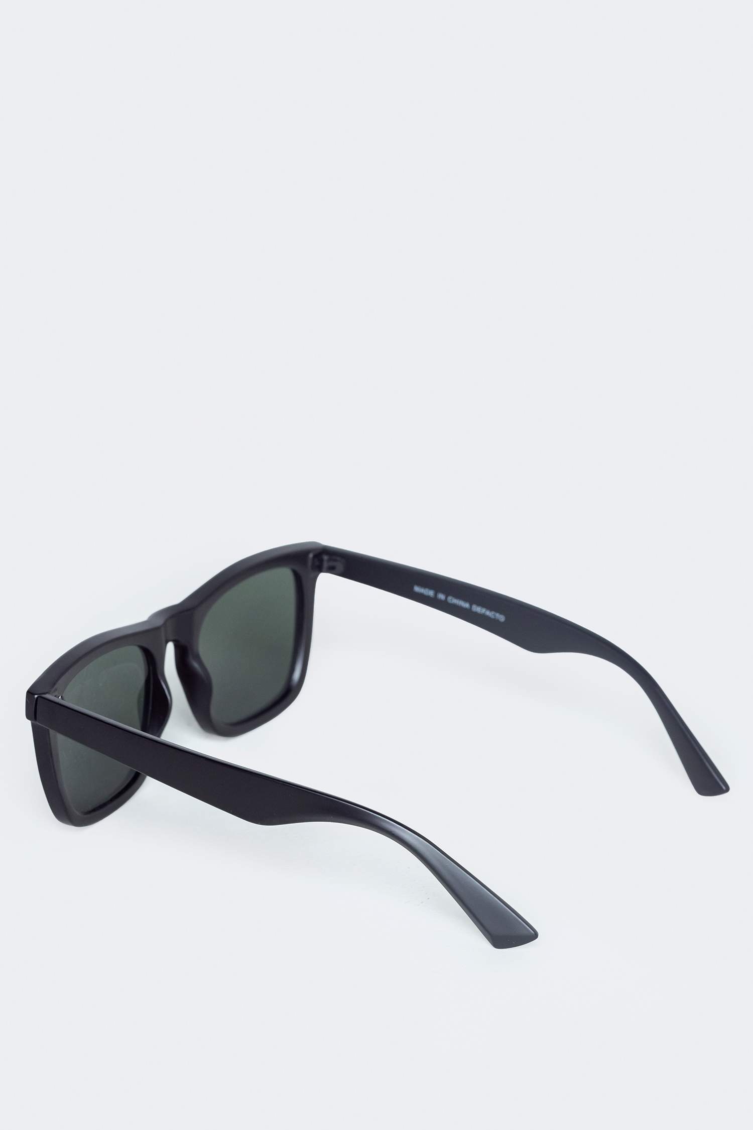 Man Round Classic Black Plastic Frame Black Lens Sunglasses