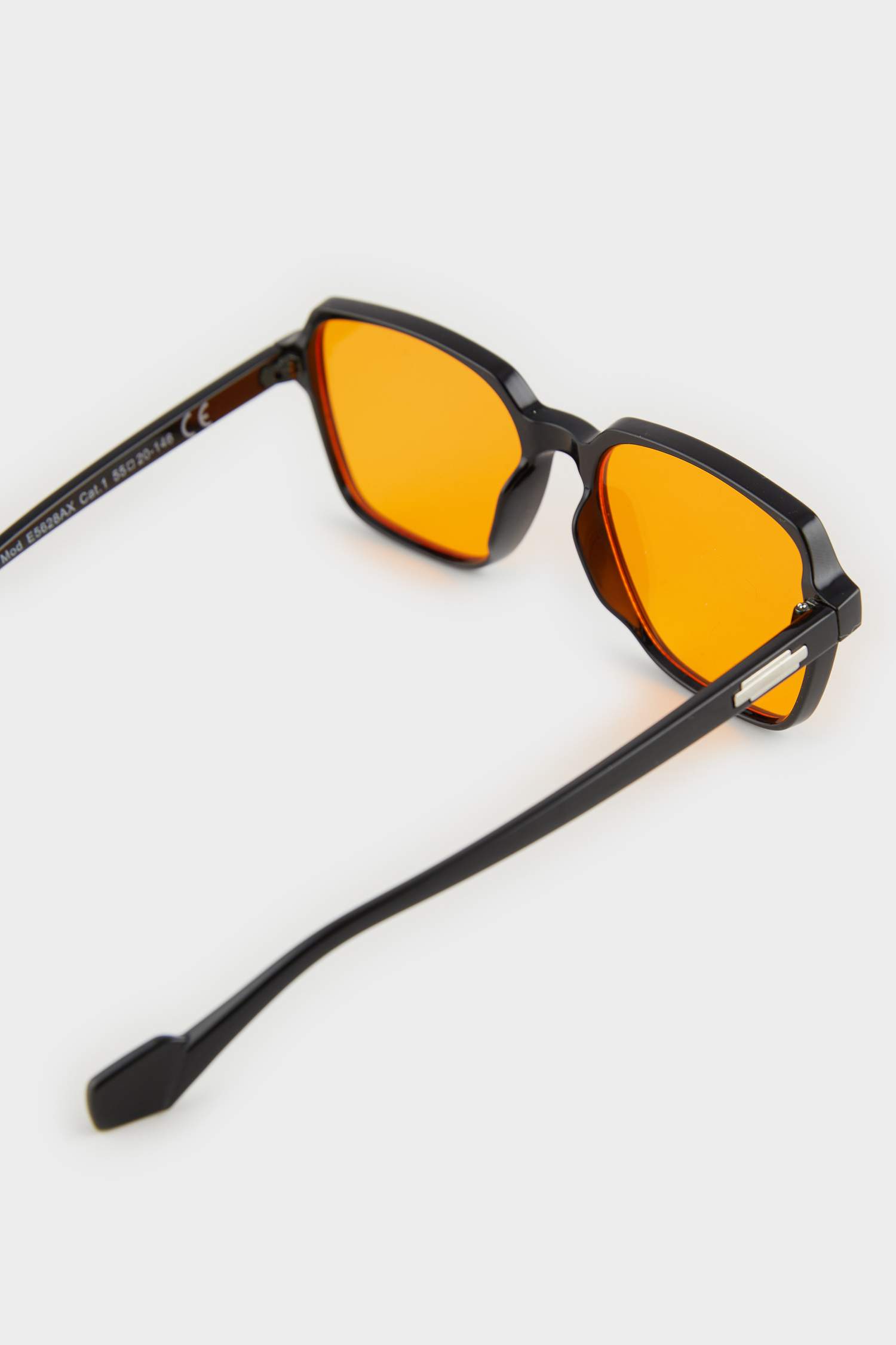 Lunettes de soleil carrées pour homme