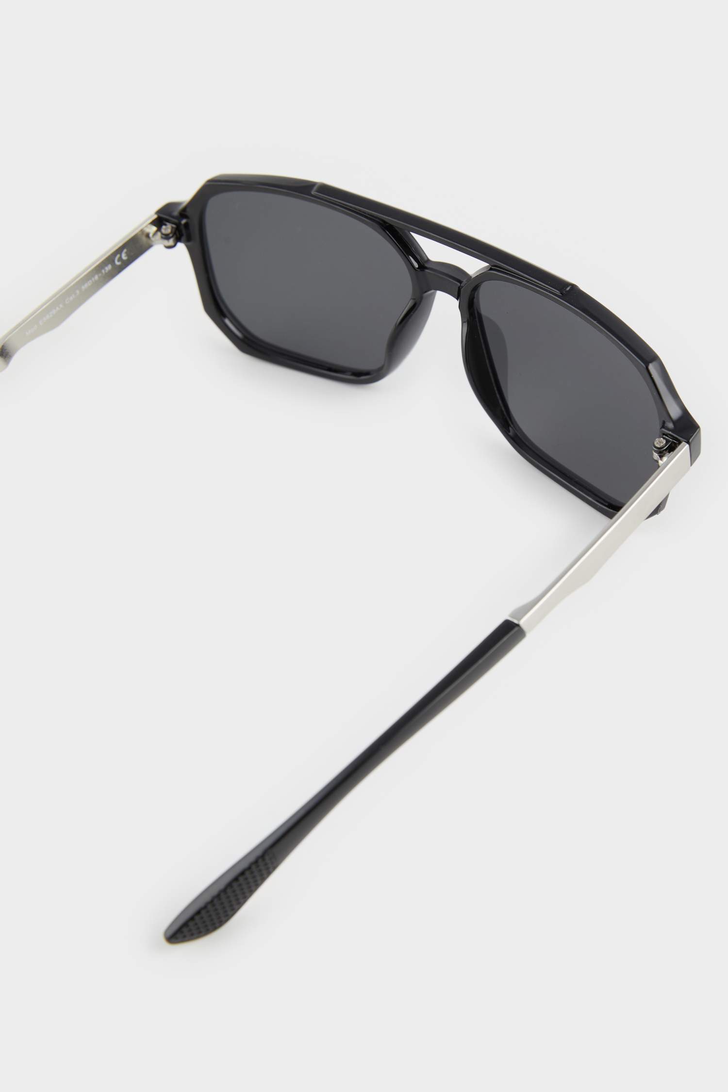 Man Square Sunglasses