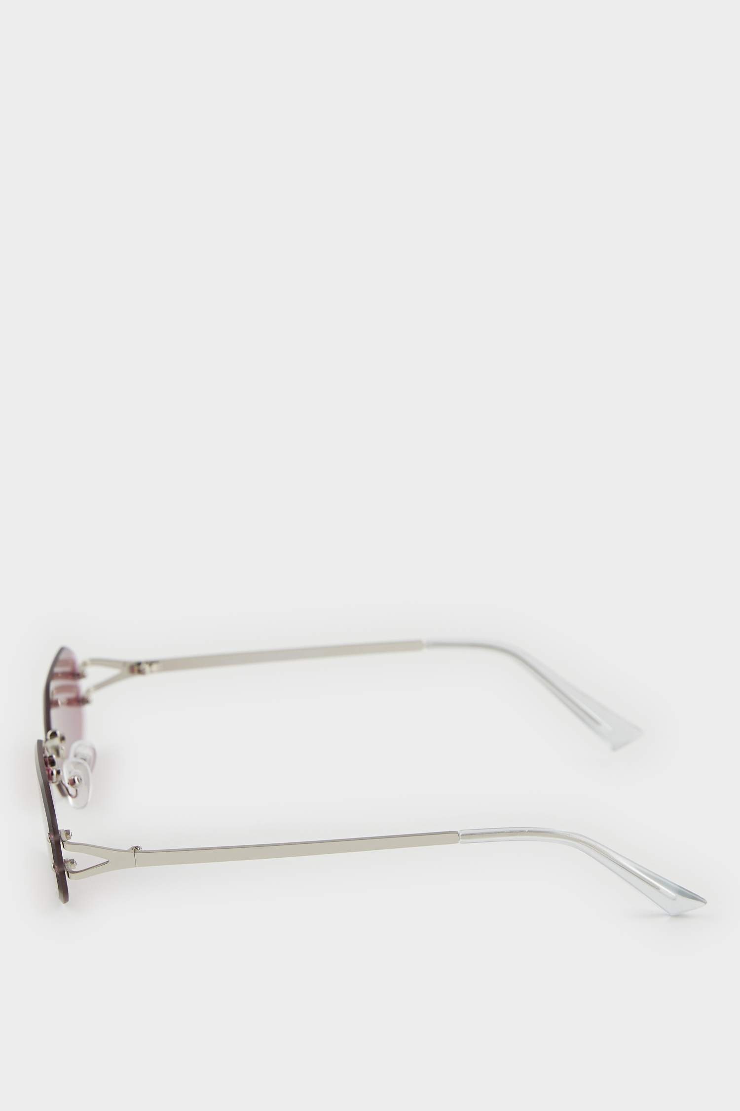 نظارات شمسية على شكل عين القطة للنساء