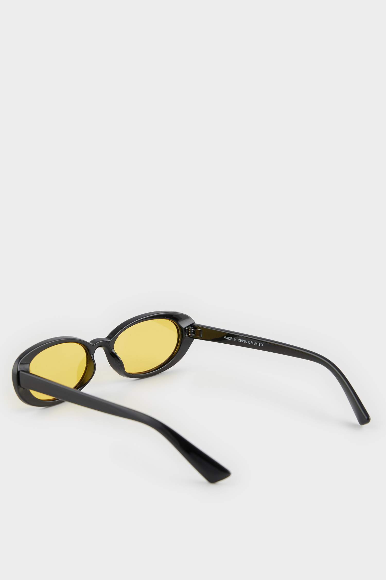 نظارات شمسية دائرية للنساء