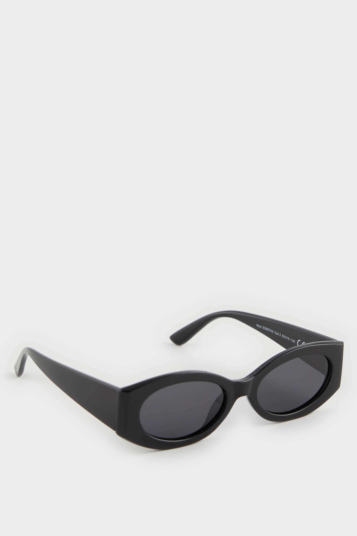 نظارات شمسية دائرية للنساء