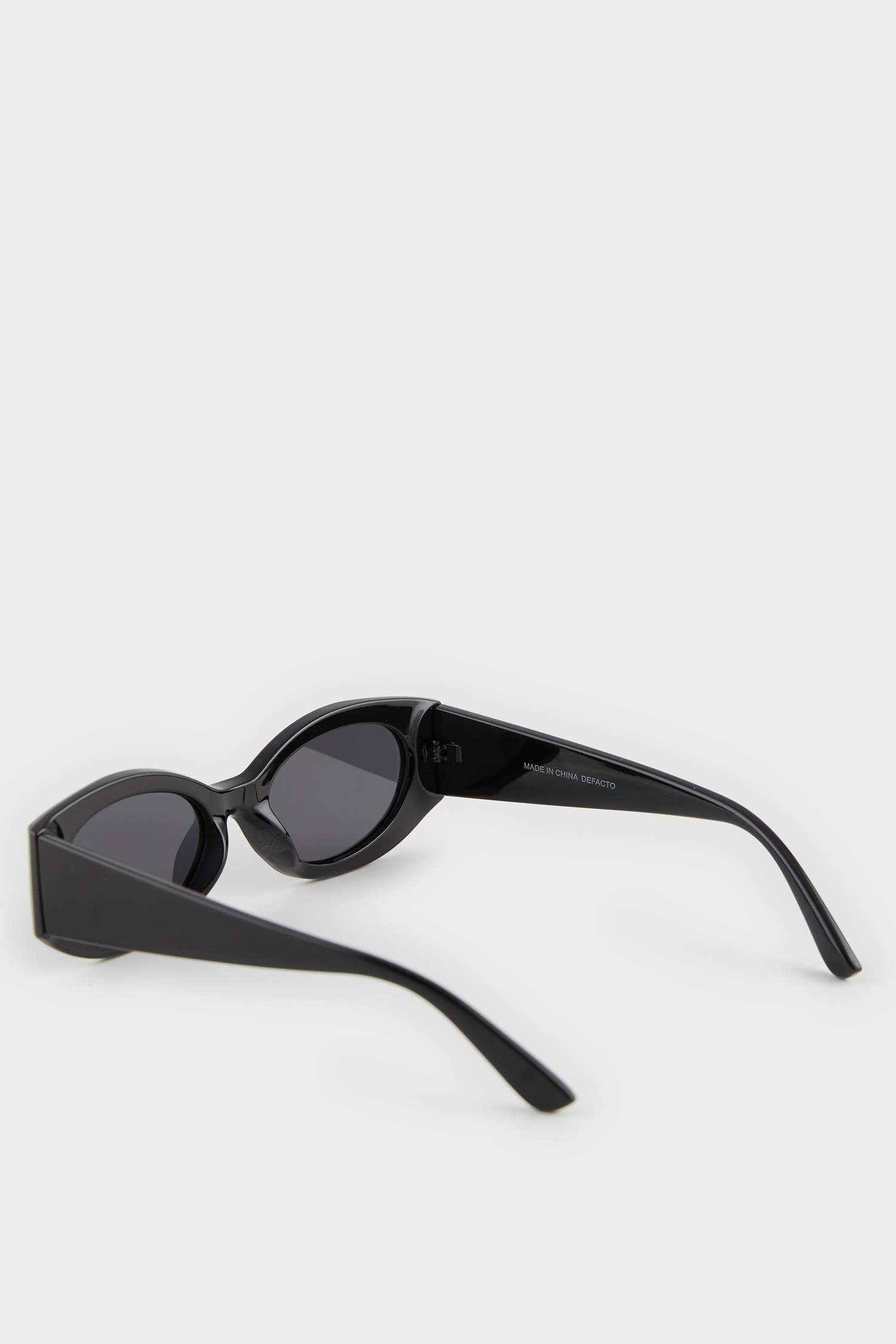 نظارات شمسية دائرية للنساء