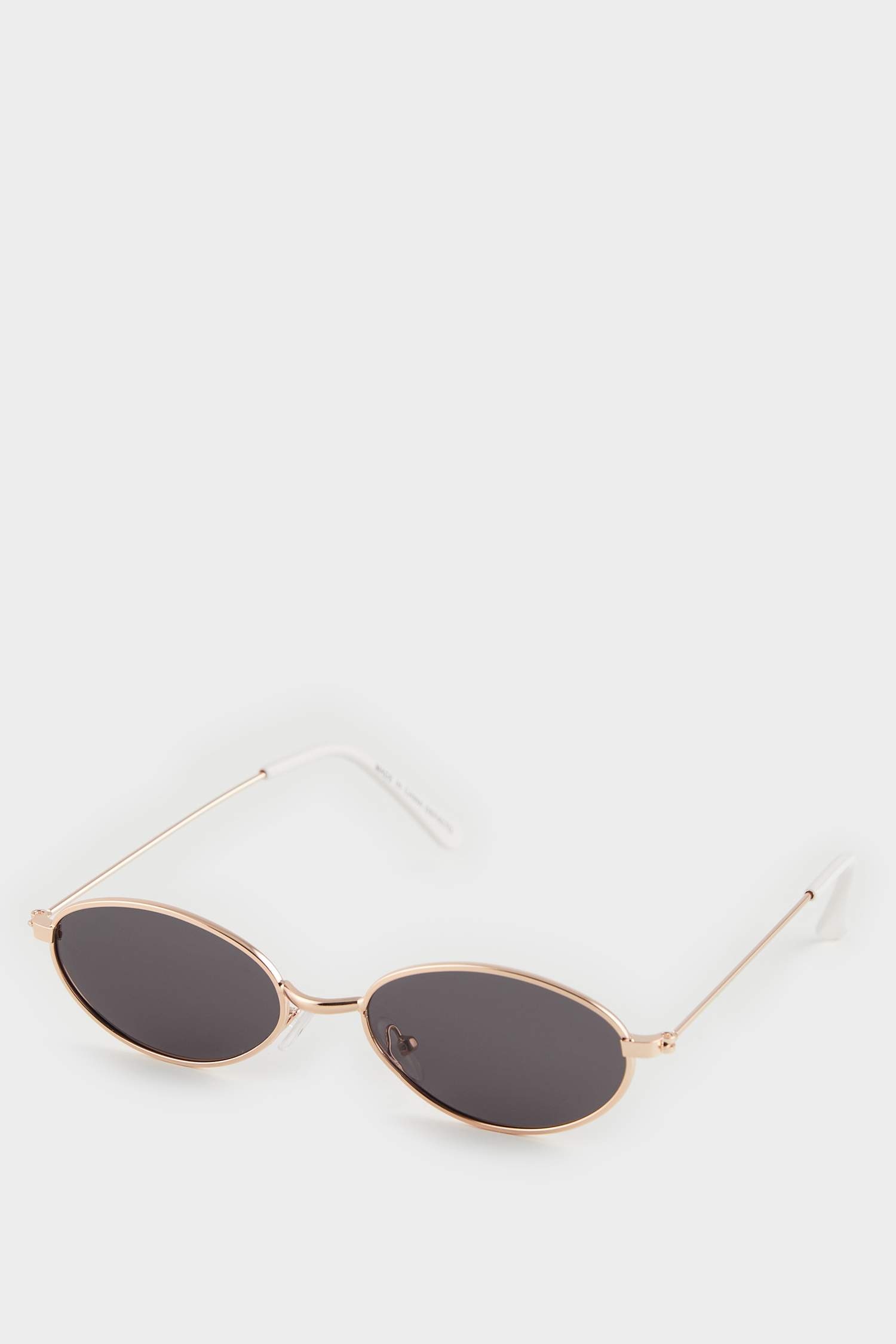 نظارة شمسية