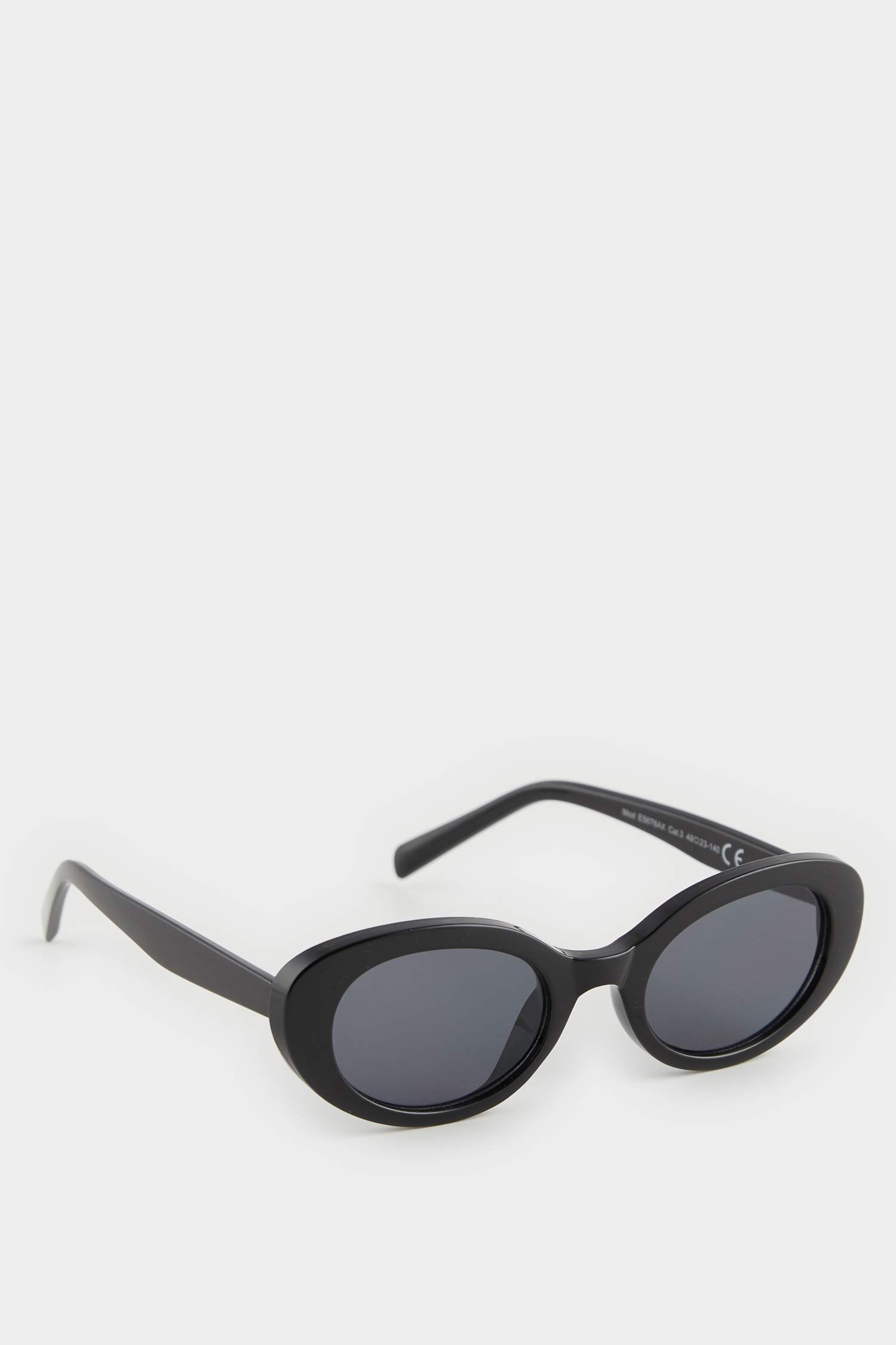 نظارات شمسية دائرية للنساء