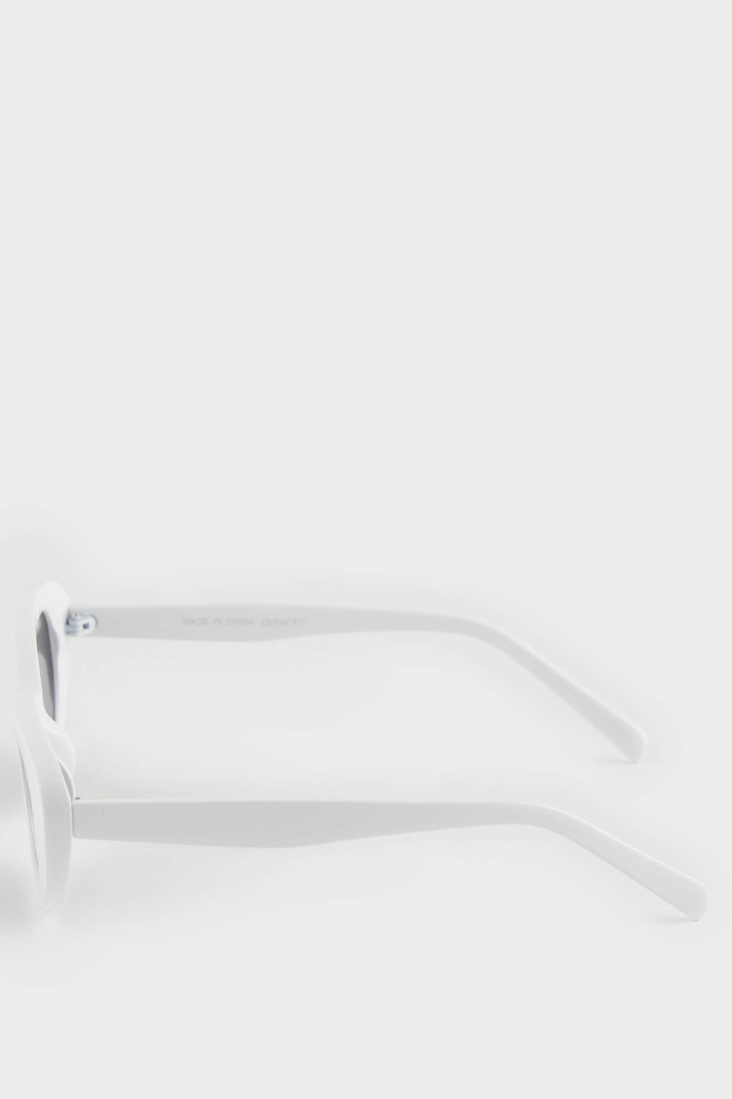 نظارات شمسية دائرية للنساء