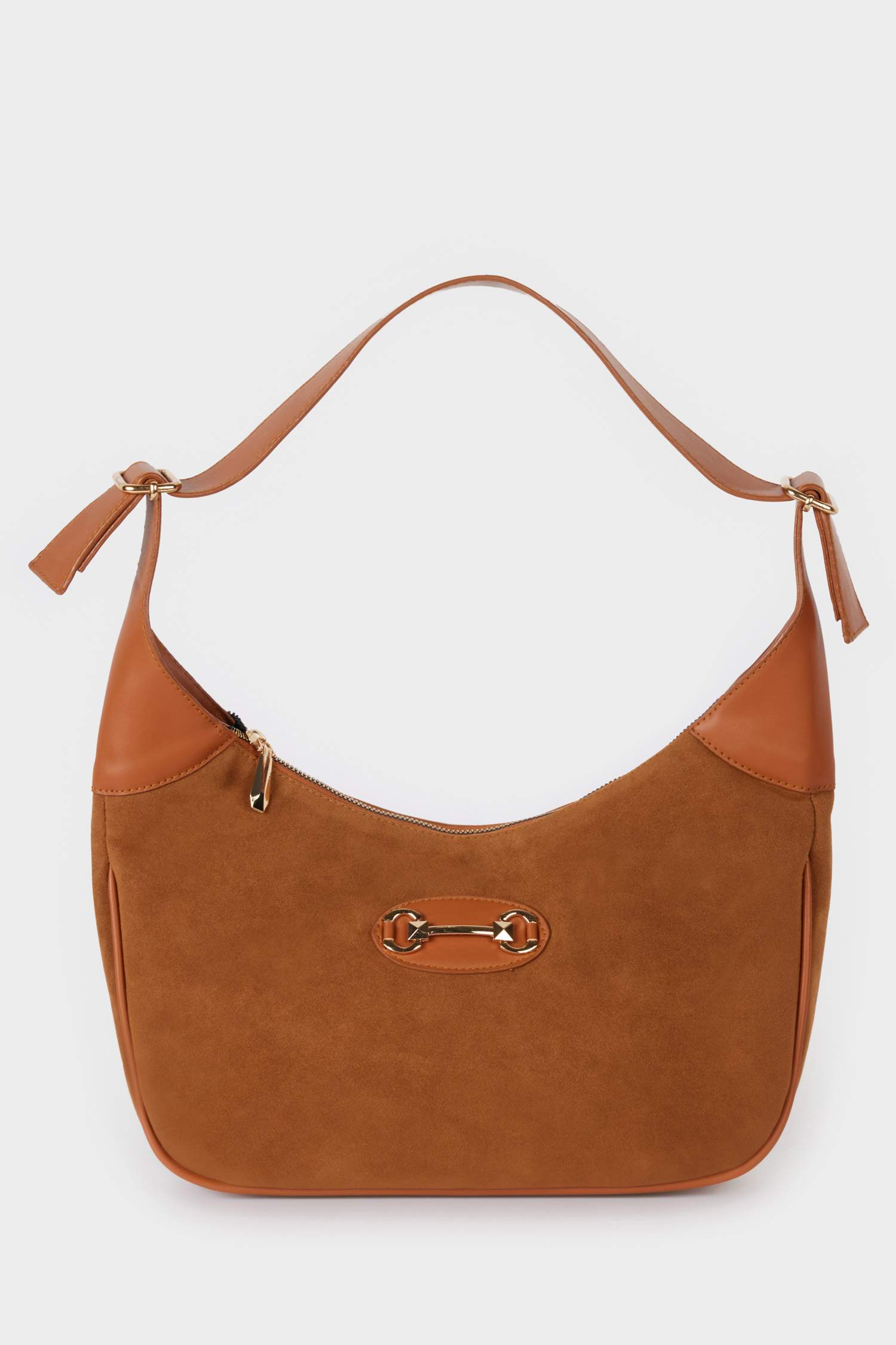 شنطة كتف حريمي