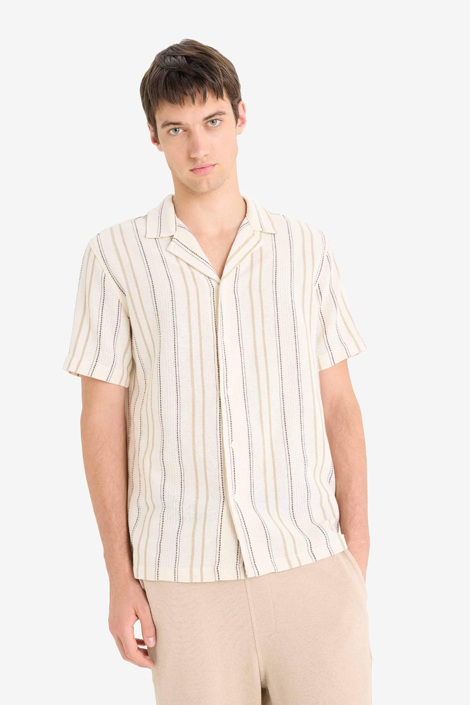 Regular Fit Polo Yaka Kısa Kollu Gömlek