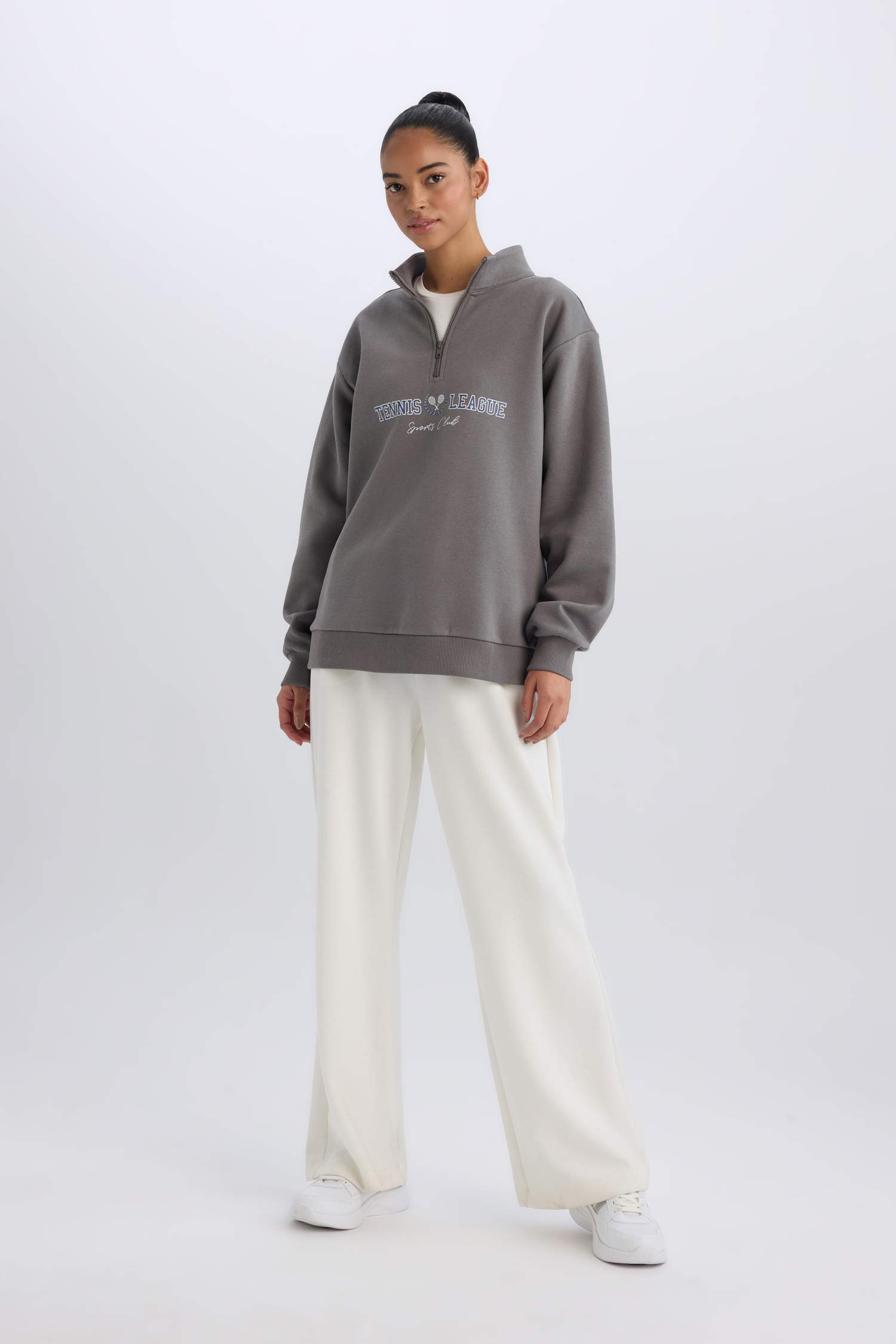 DeFactoFit Oversize Geniş Kalıp Fermuarlı Dik Yaka Baskılı Kalın Sporcu Sweatshirt